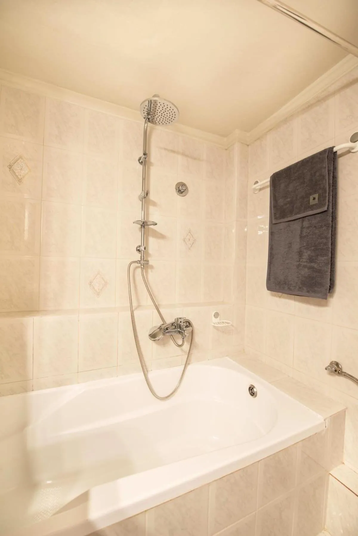 Bathroom in Dolce Favola Nomad Casa - Kalamata's City Getaway