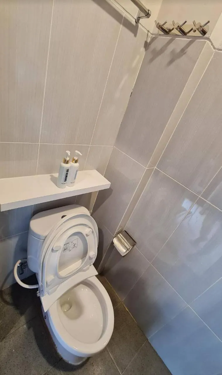 Toilet in GRHA AWEN SLEMAN