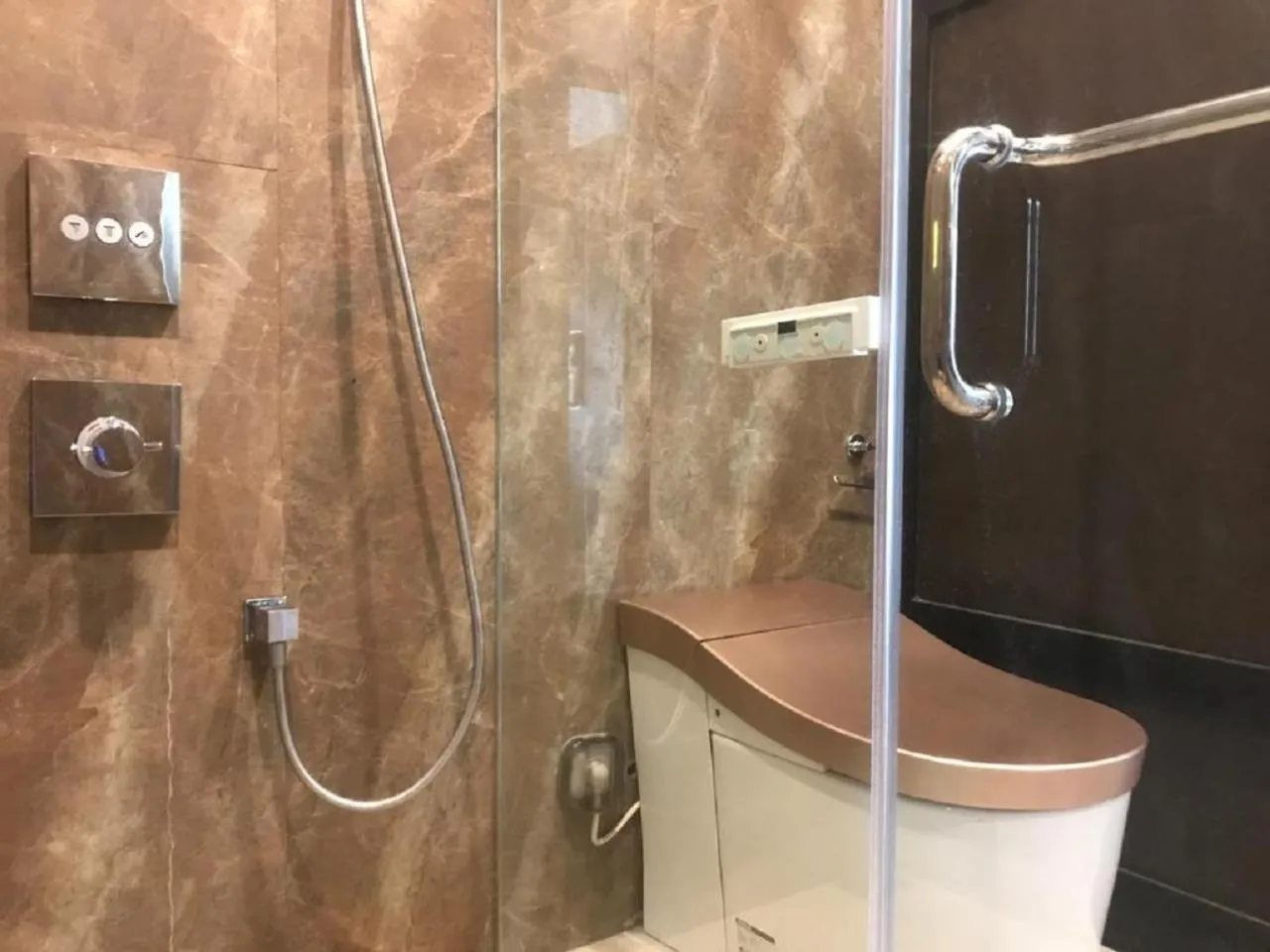 Toilet in GRHA AWEN SLEMAN
