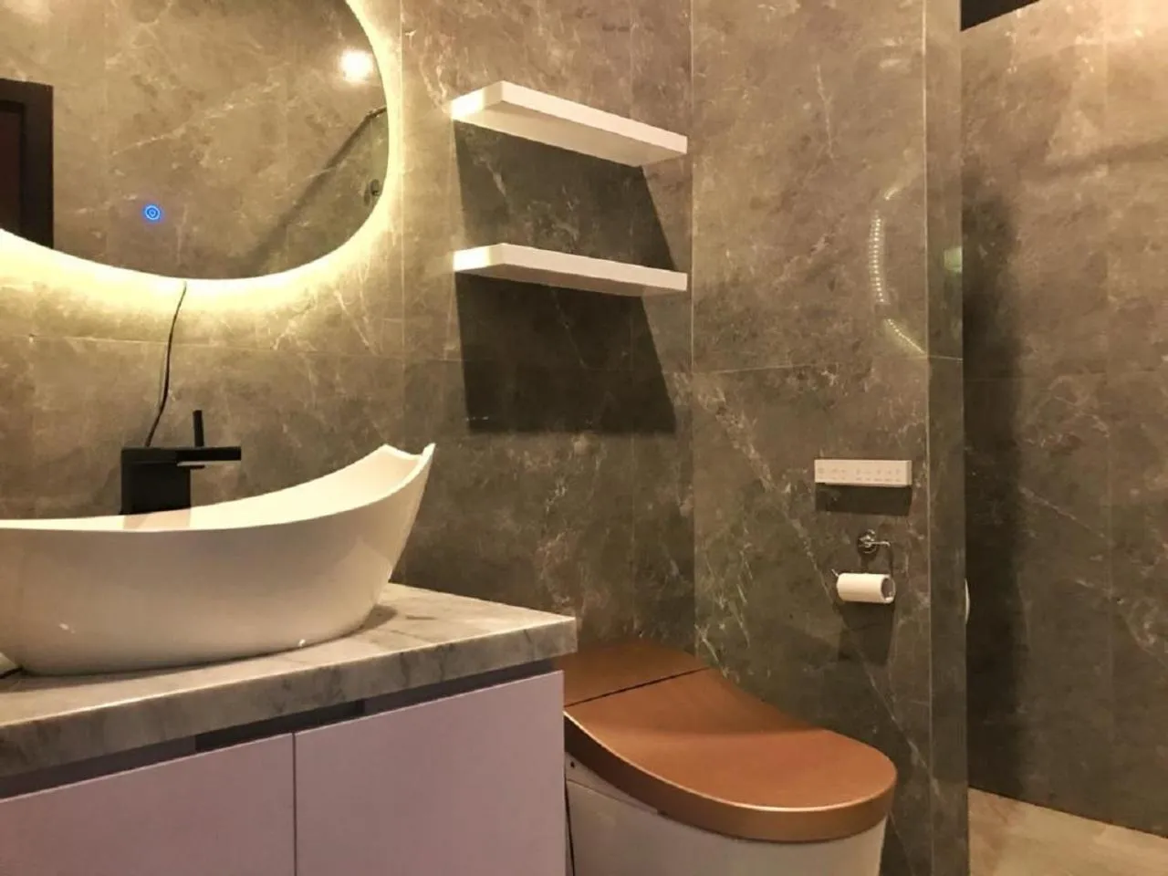 Bathroom in GRHA AWEN SLEMAN