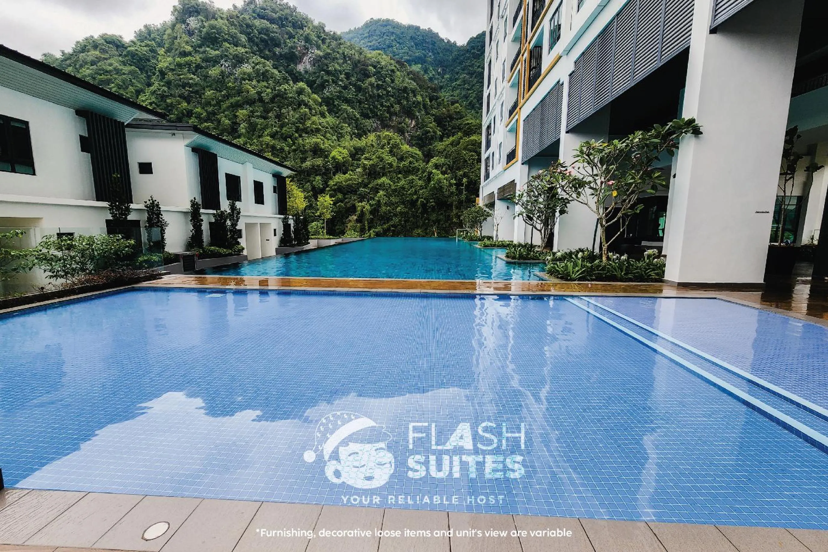 Swimming pool in Onsen Premium Suites @ Tambun Ipoh