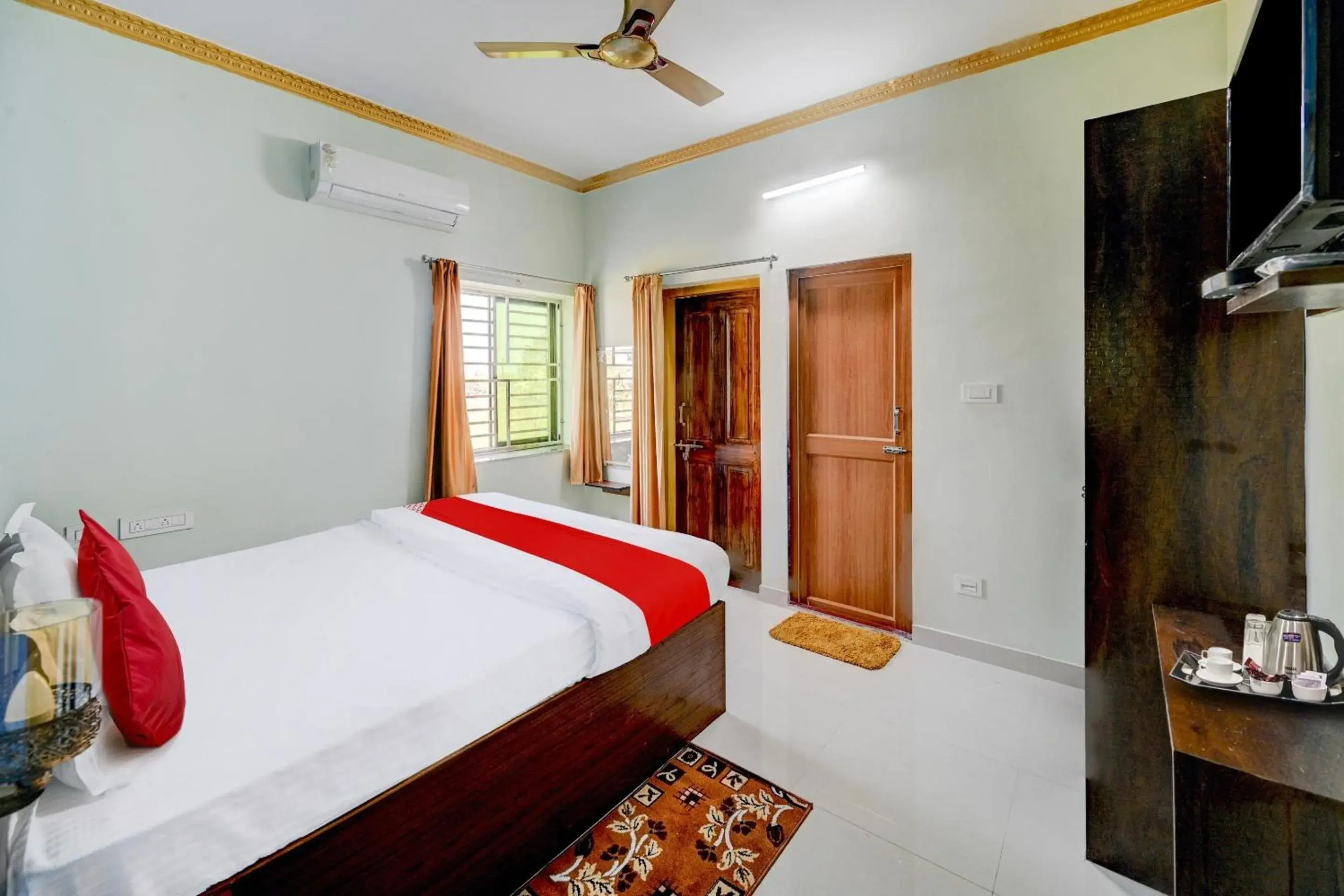 Bedroom, Bed in Hotel O GD STAY INN 1 Bedroom, Bed in Hotel O GD STAY INN 1