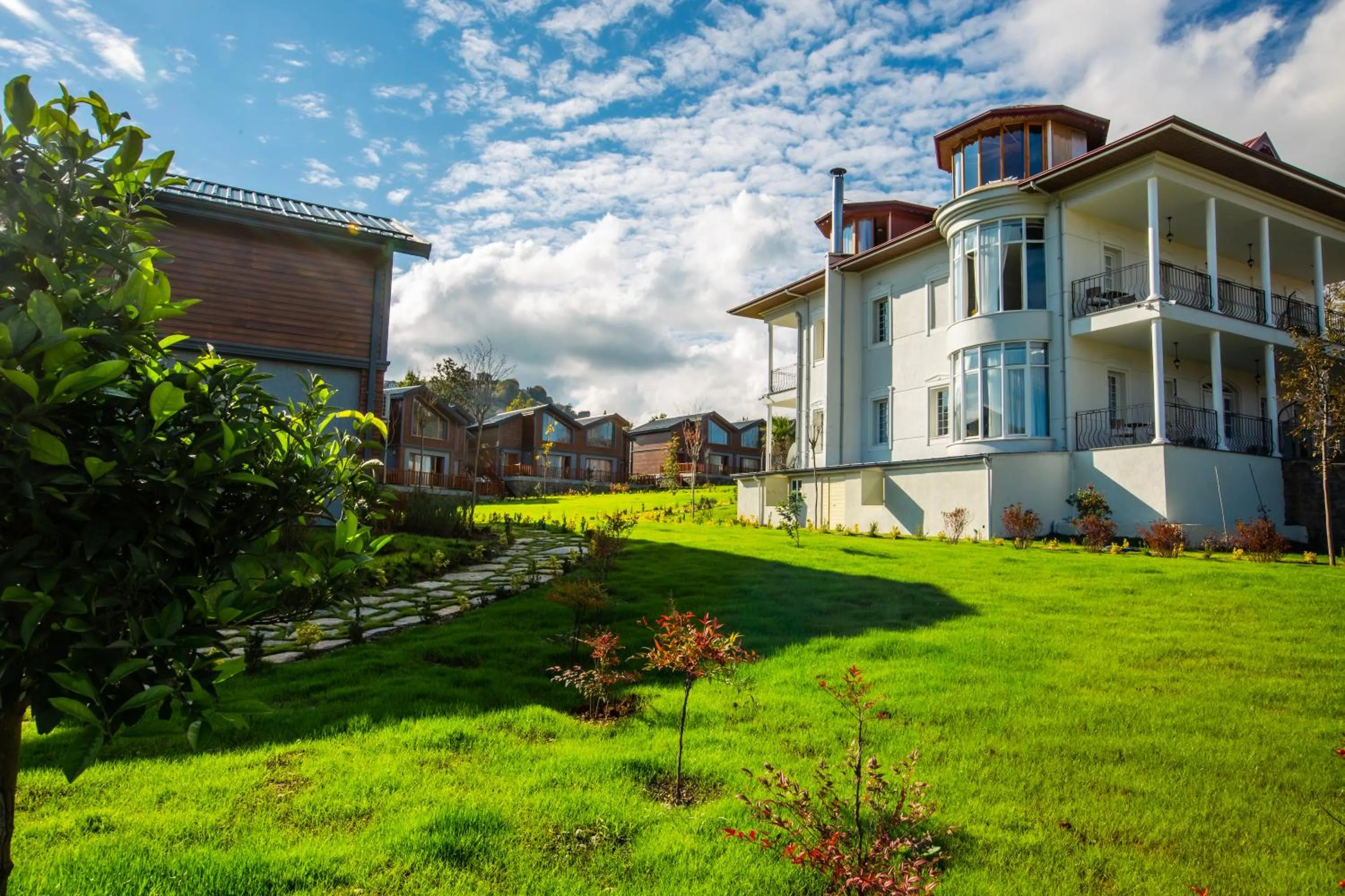 Property building in Zanike hotel