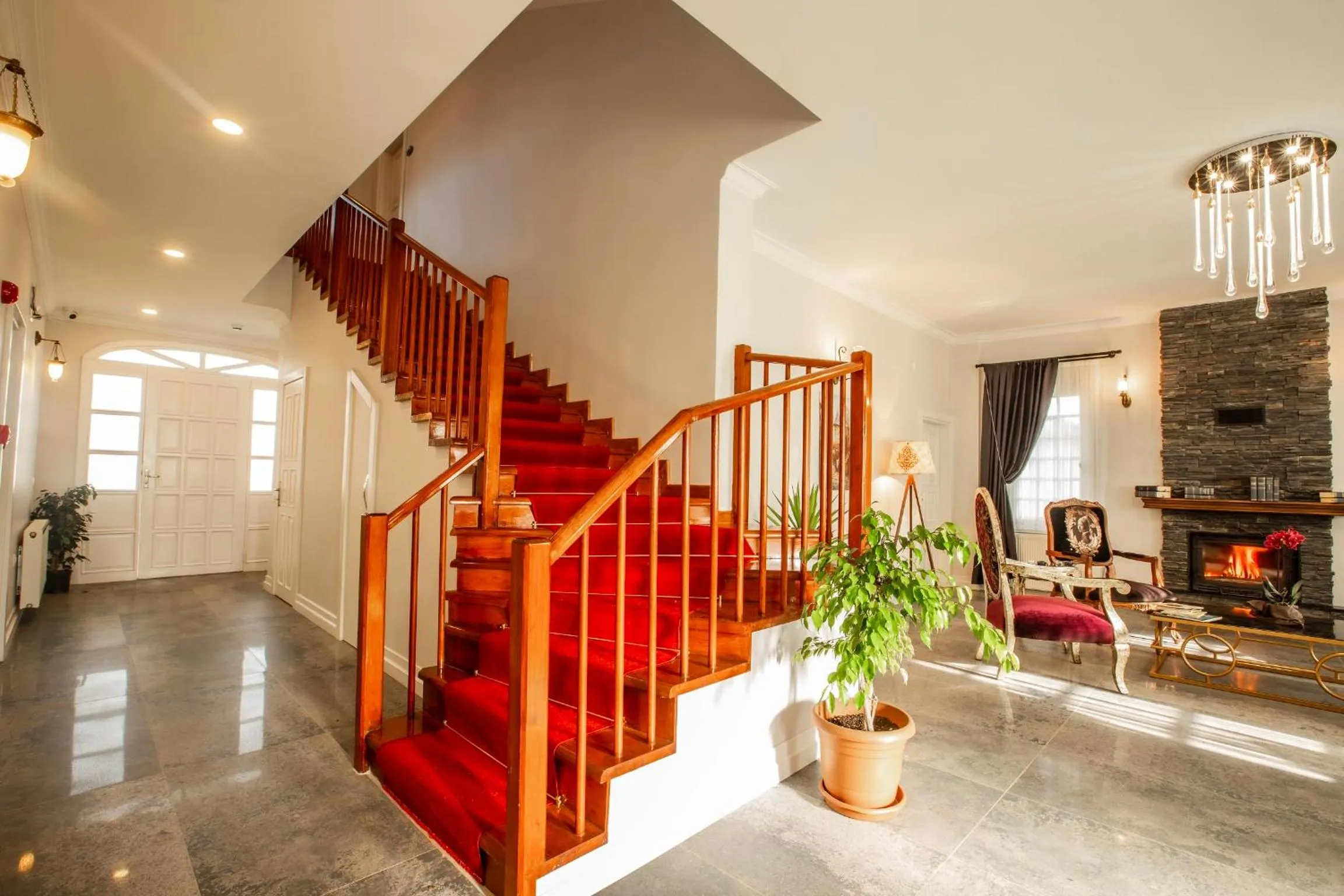 Property building in Zanike hotel