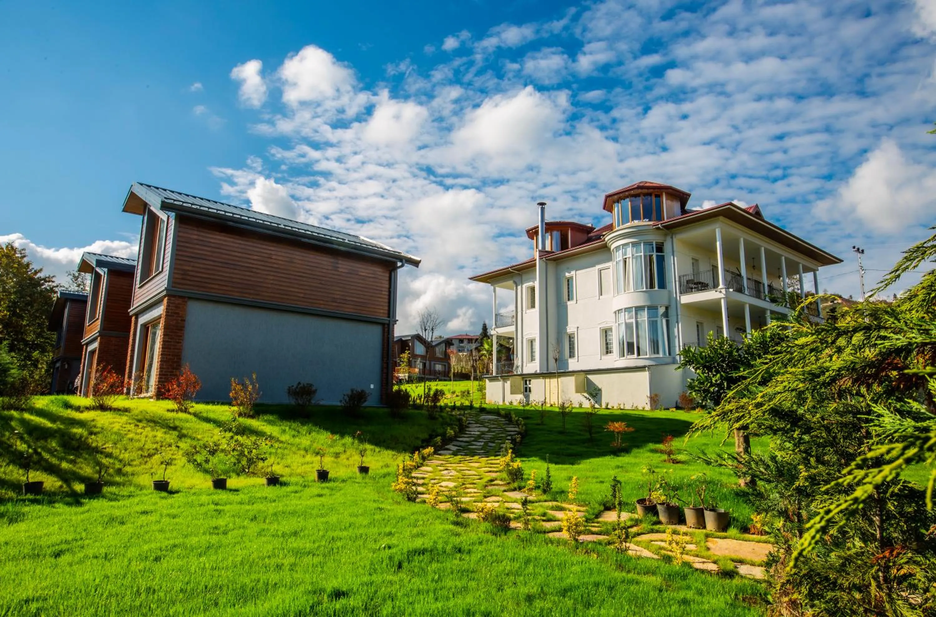 Property building in Zanike hotel