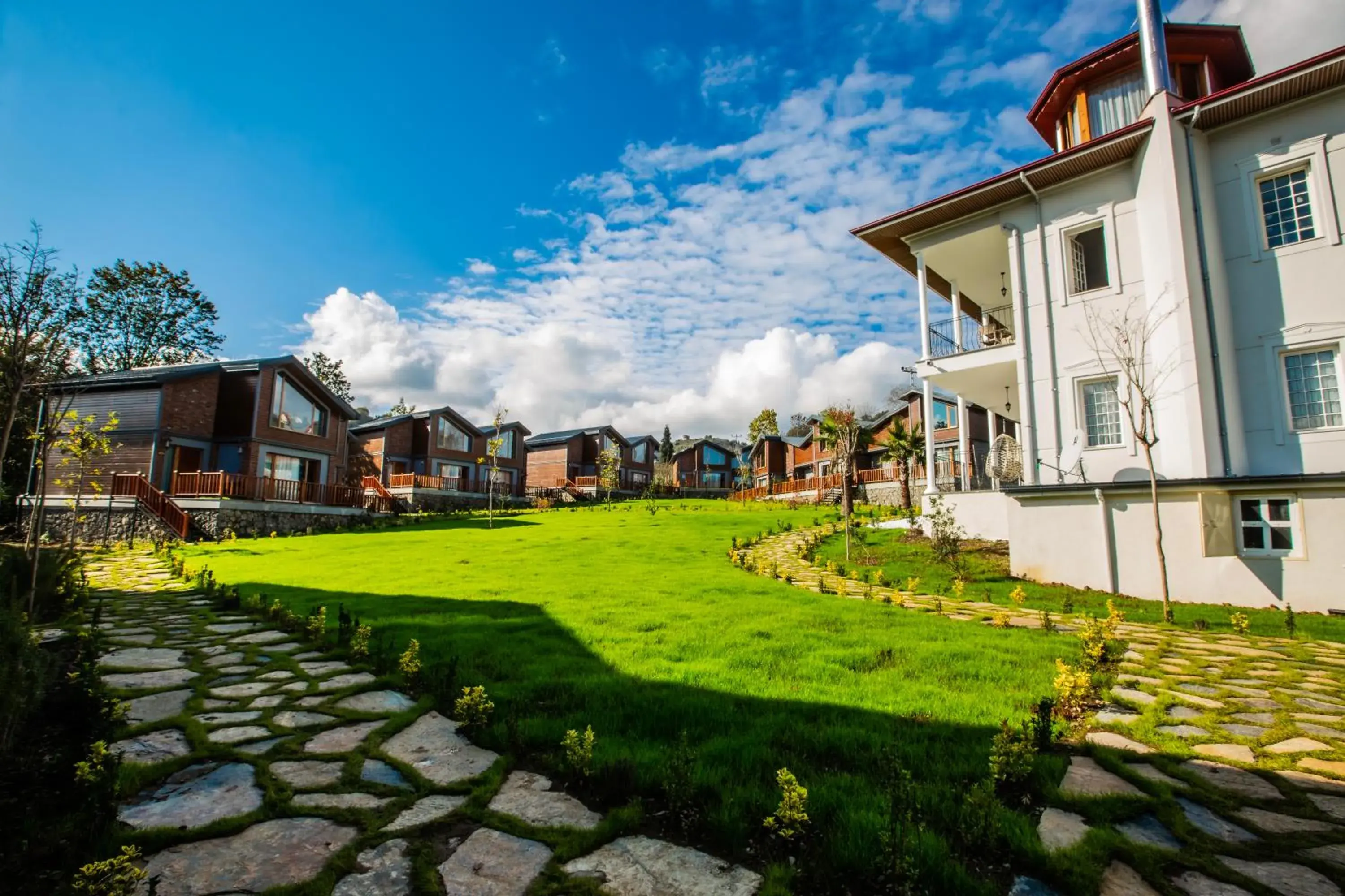 Property building in Zanike hotel Property building in Zanike hotel