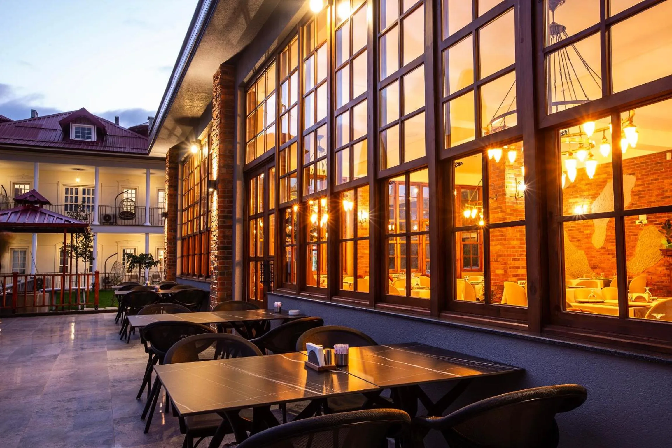 Patio in Zanike hotel