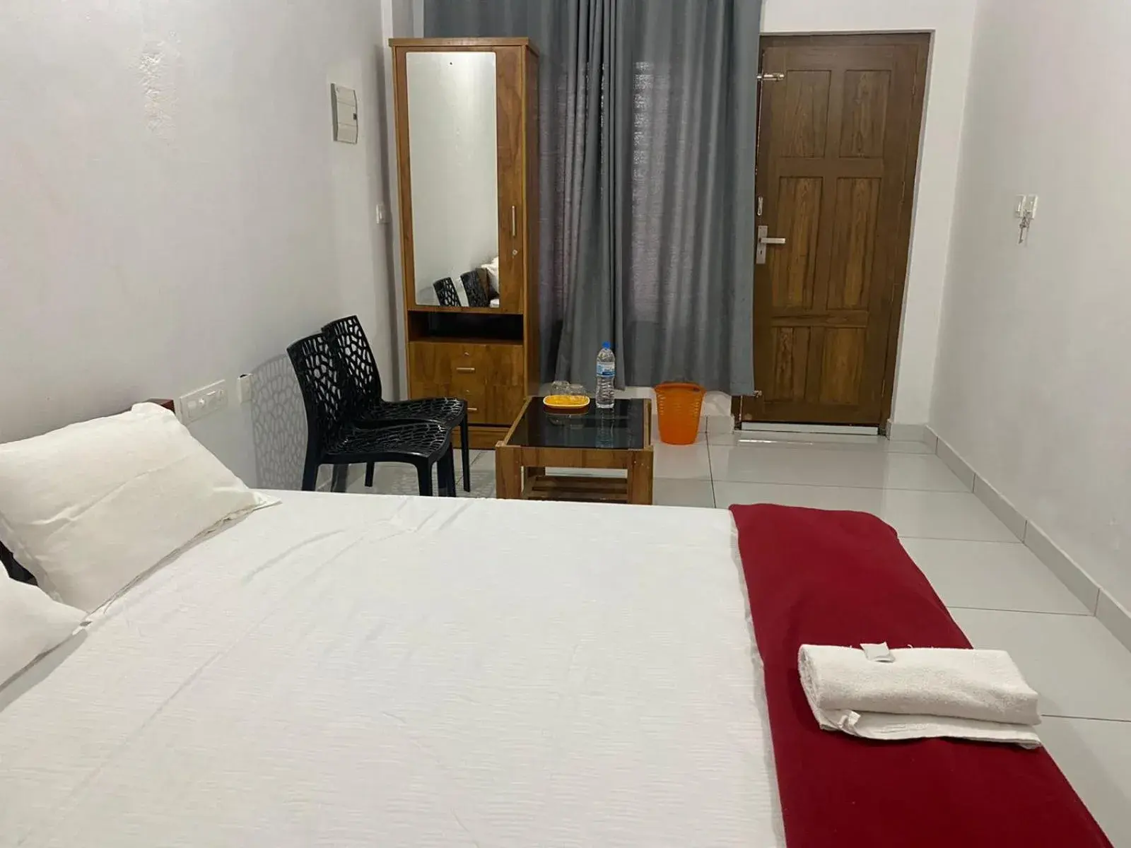 Bed in HOLLYWOOD Rooms Bed in HOLLYWOOD Rooms