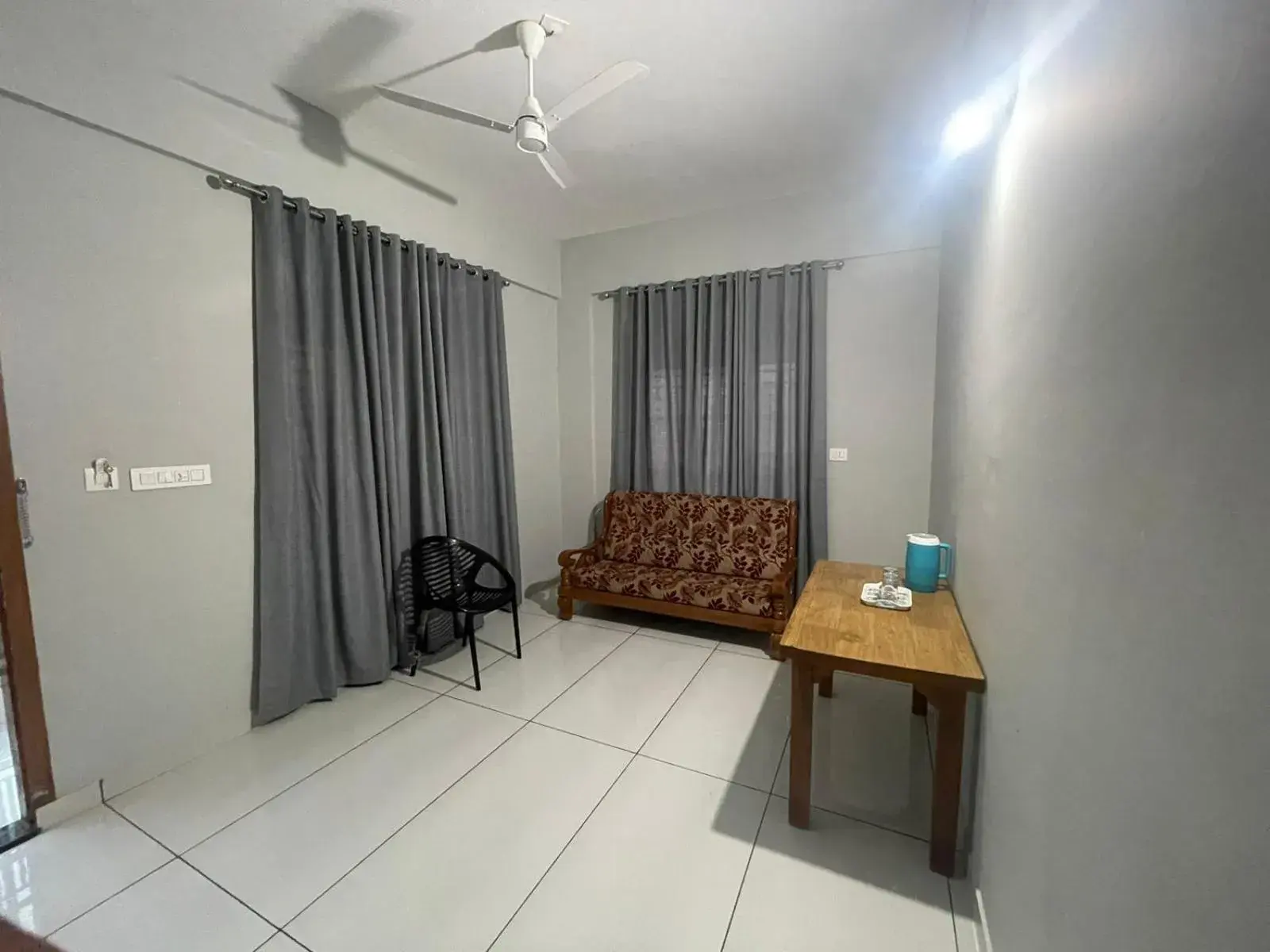 Living room in HOLLYWOOD Rooms Living room in HOLLYWOOD Rooms