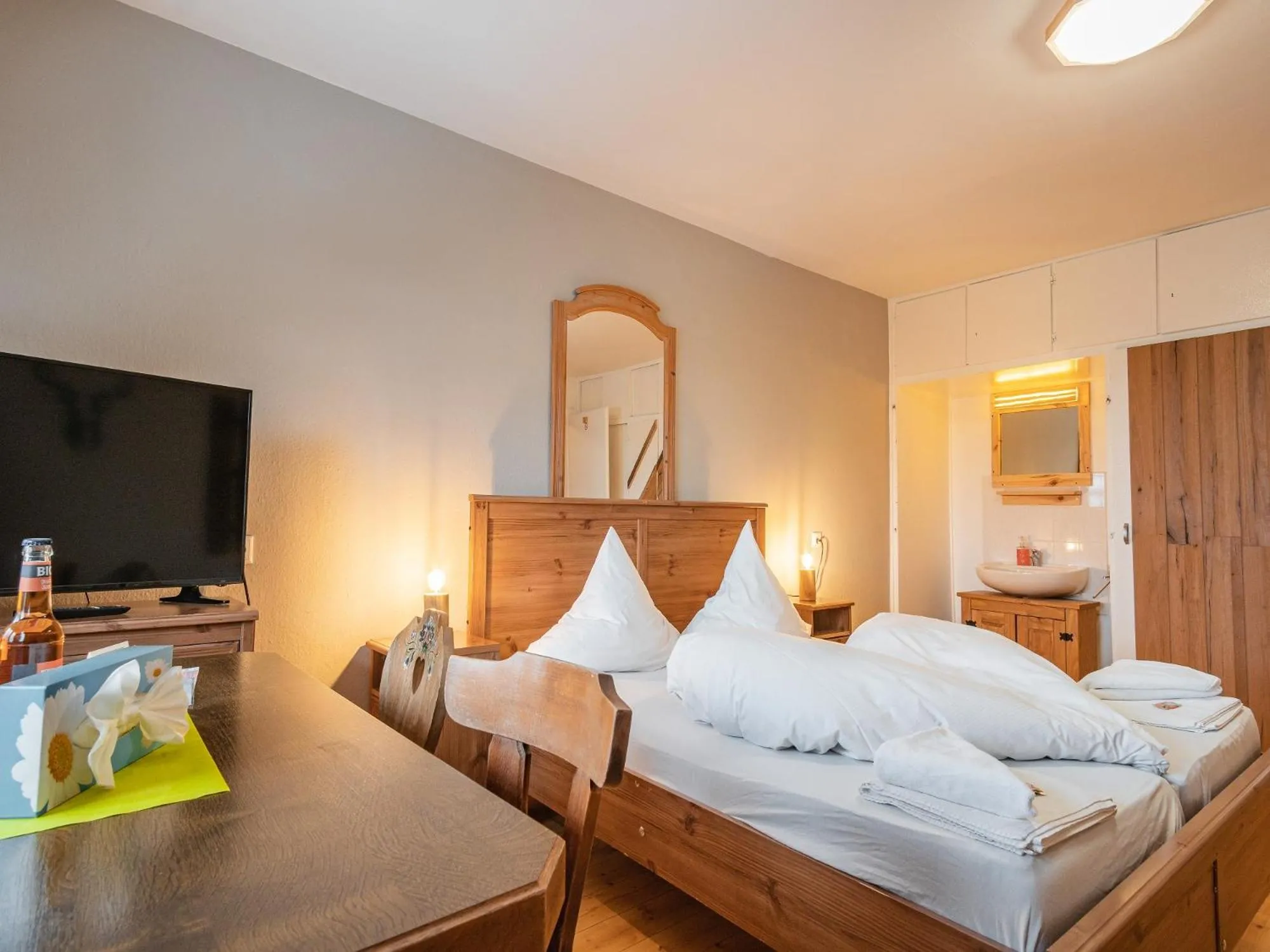 Hostel - Ron`s Guesthouse