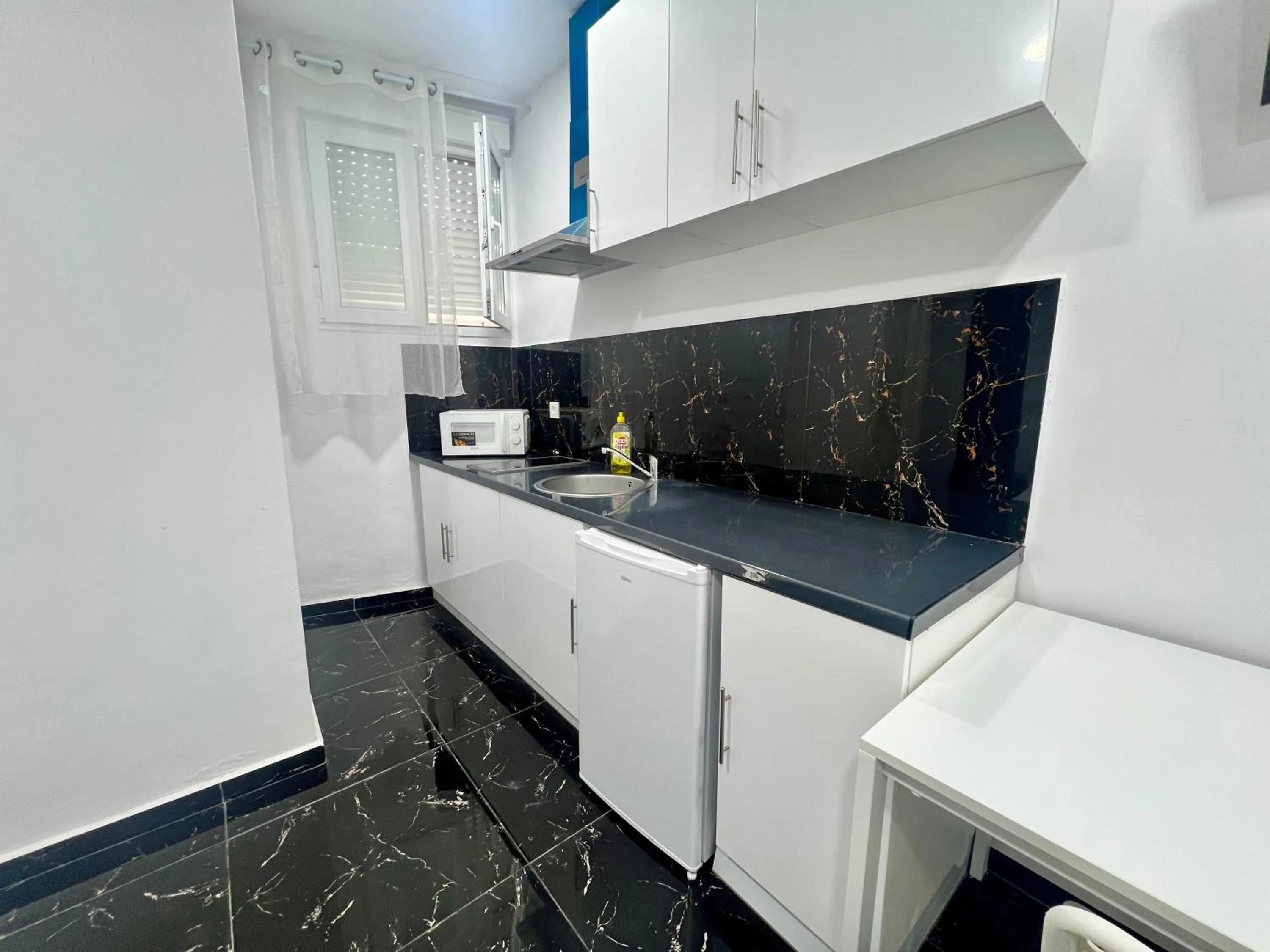 minibar in SL Marbella