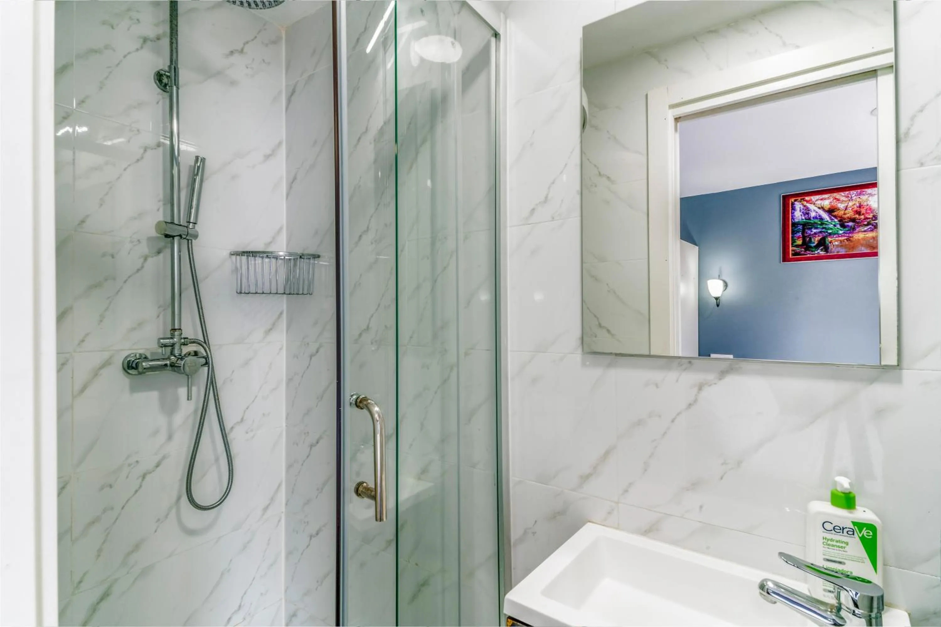 Shower in SL Marbella