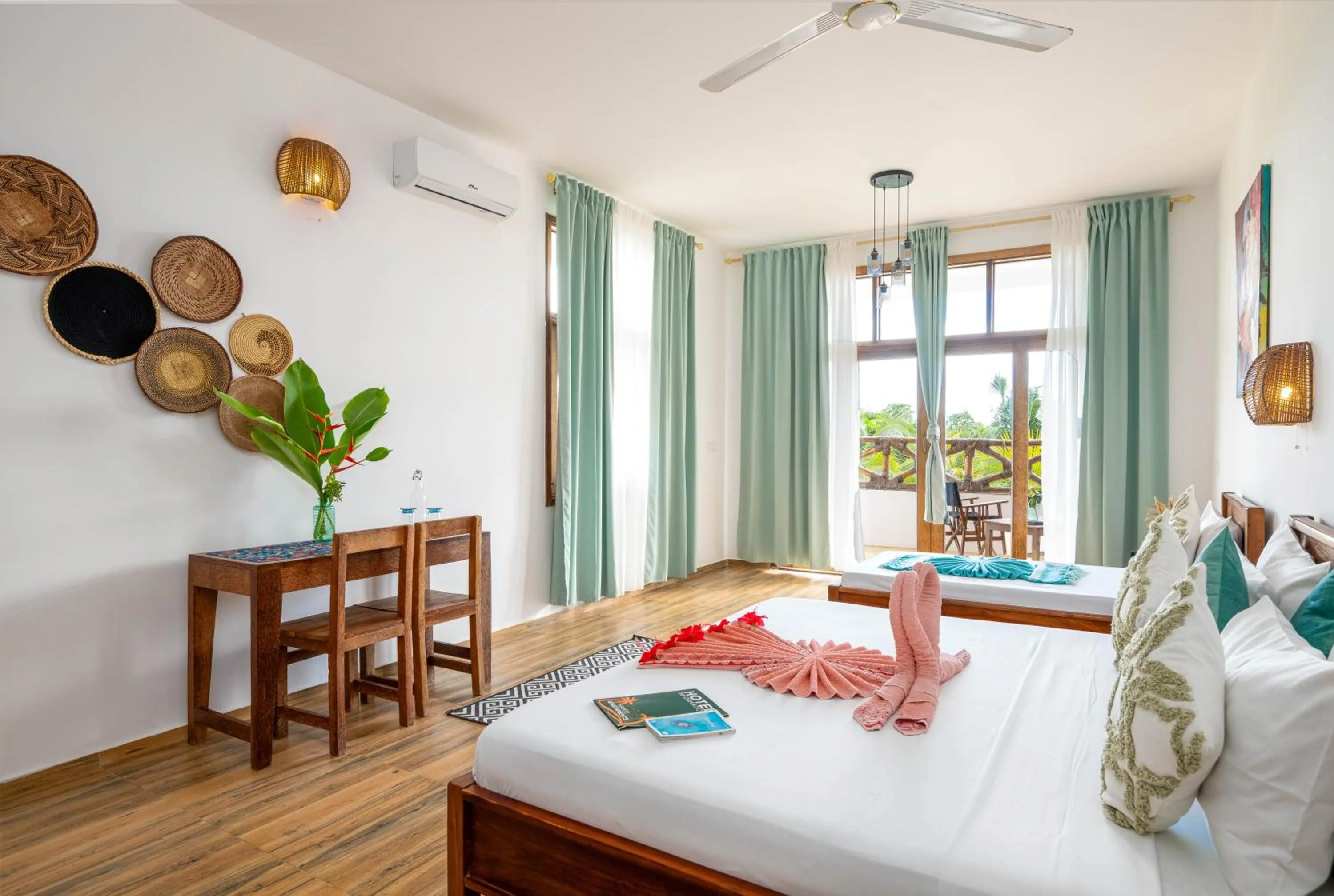 Bed in Haber Hotel & SPA