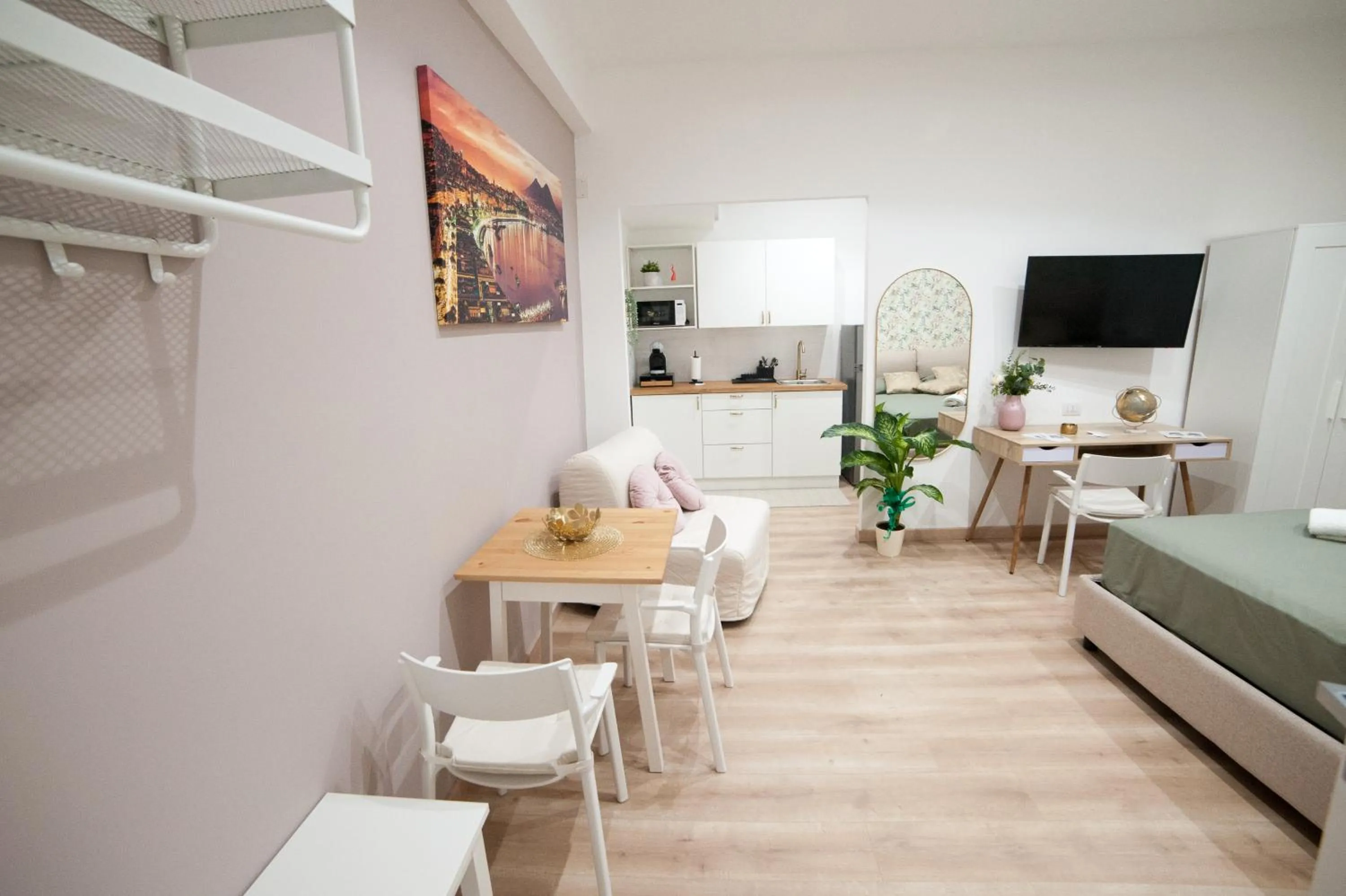 Michelangelo 80 Apartment