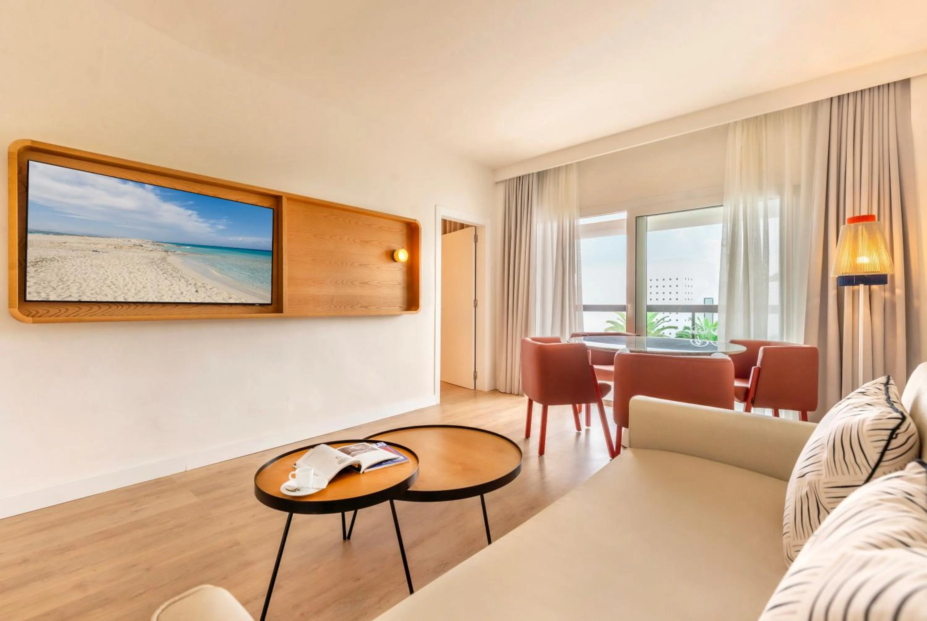 TV and multimedia in Grand Palladium Select Palace Ibiza - All Inclusive