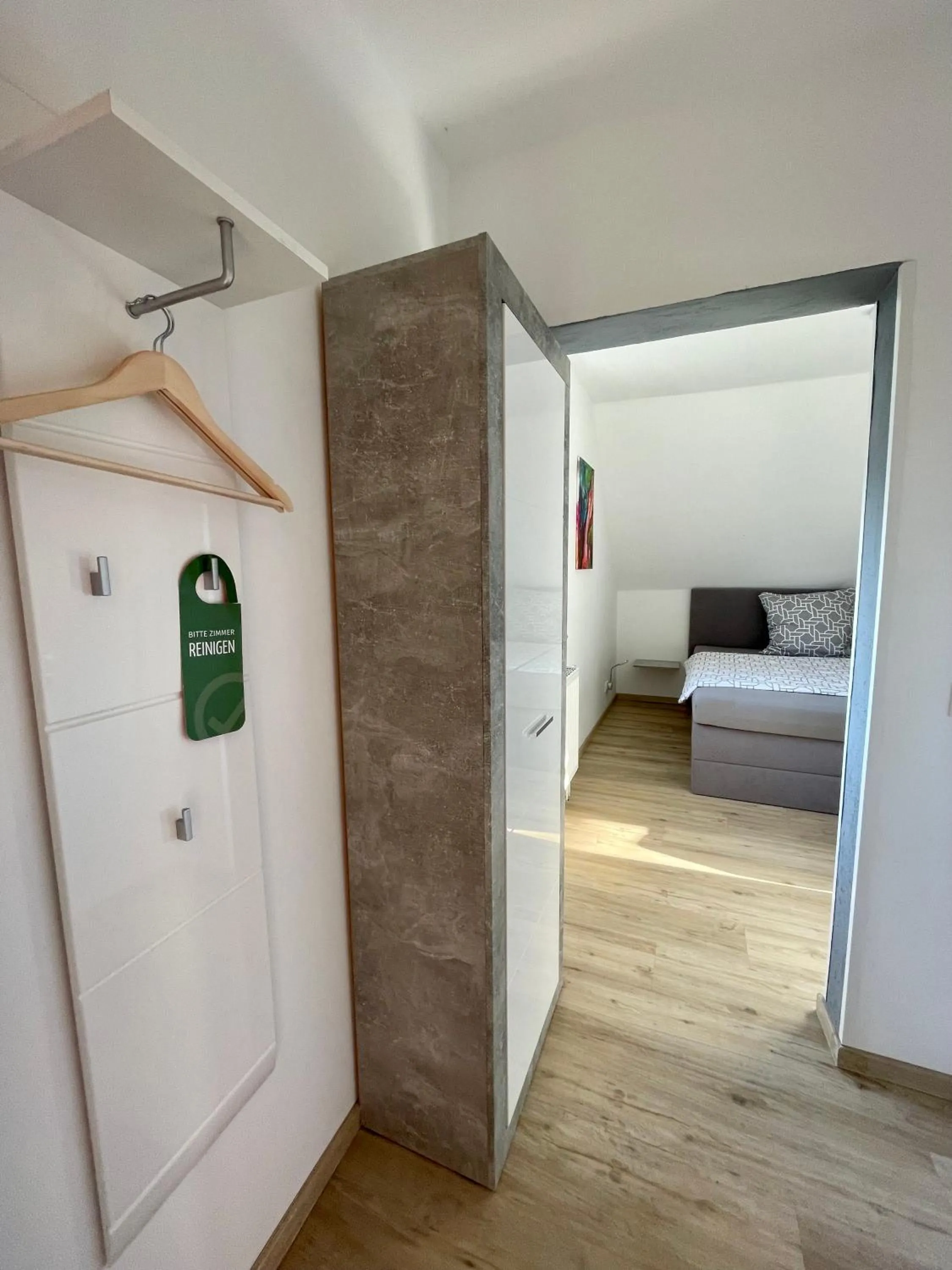 Bed in Schweier Krug