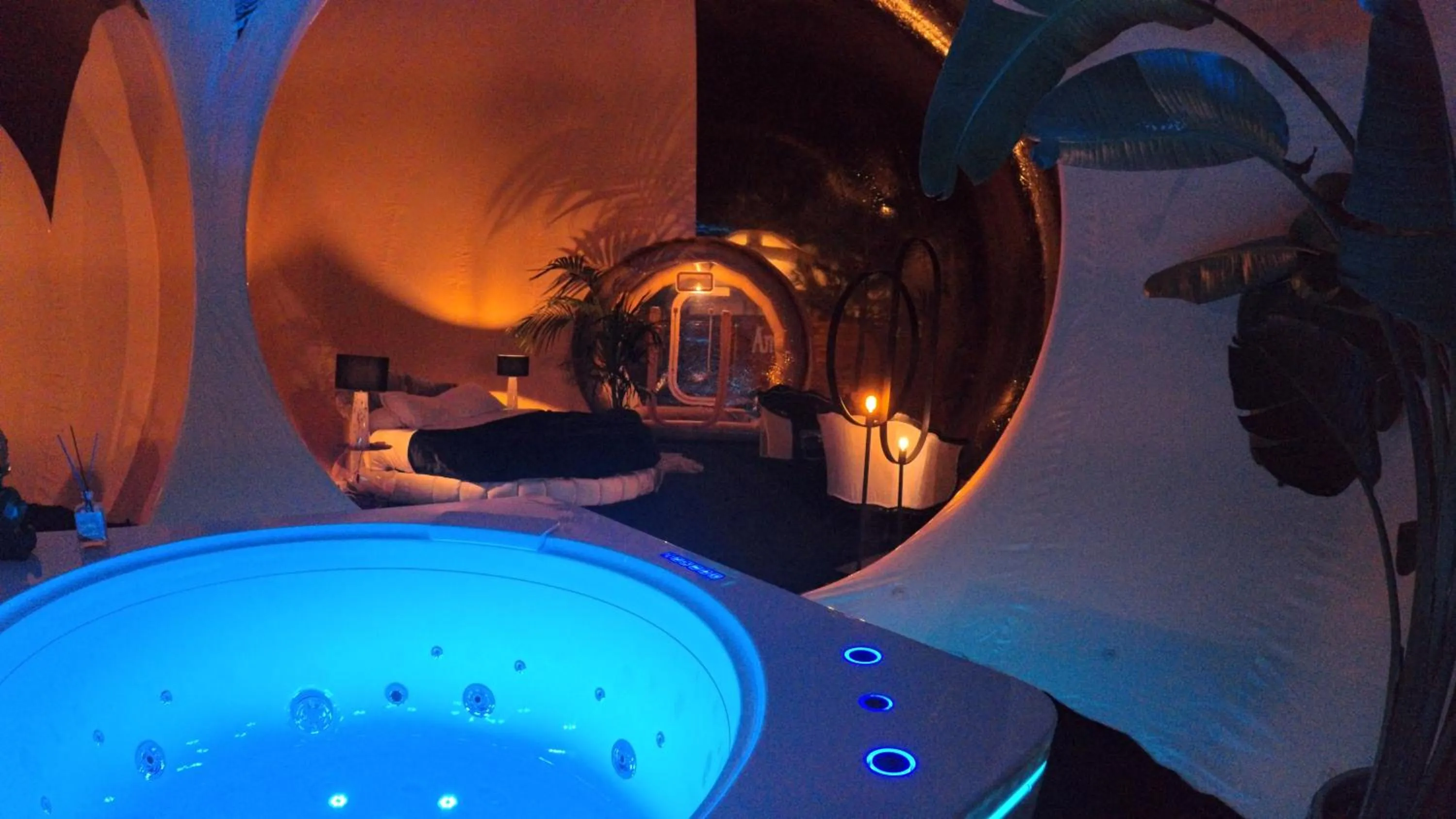 Photo of the whole room in Bubble Glamping Sicily