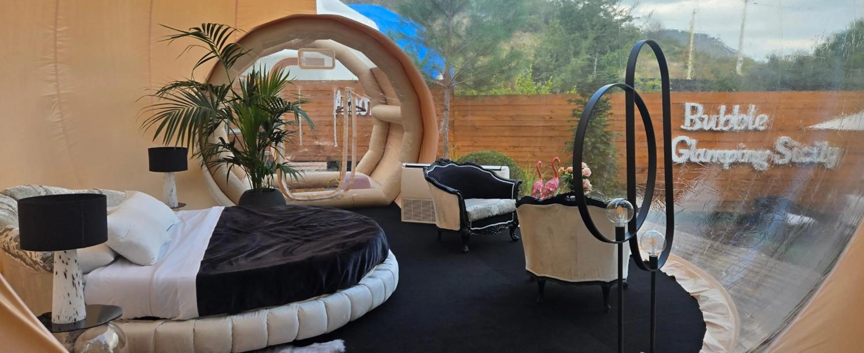 Photo of the whole room in Bubble Glamping Sicily