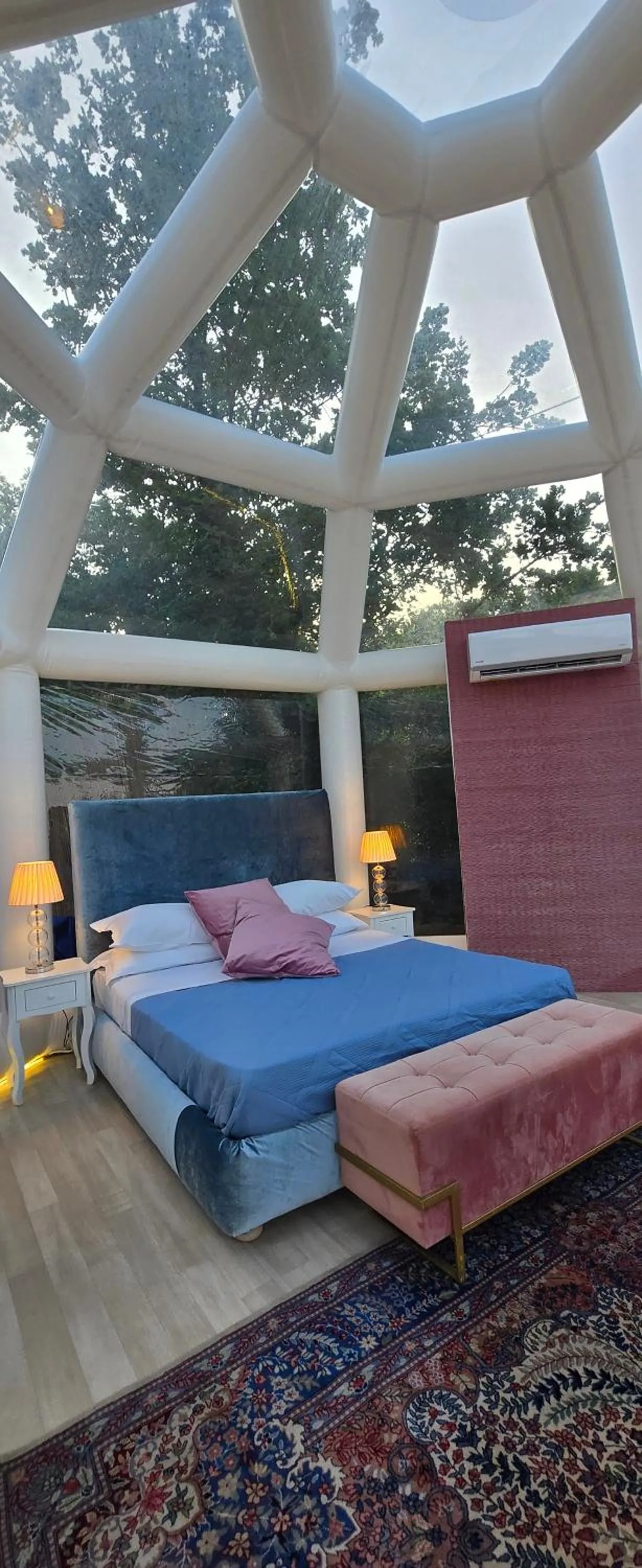 Bed in Bubble Glamping Sicily