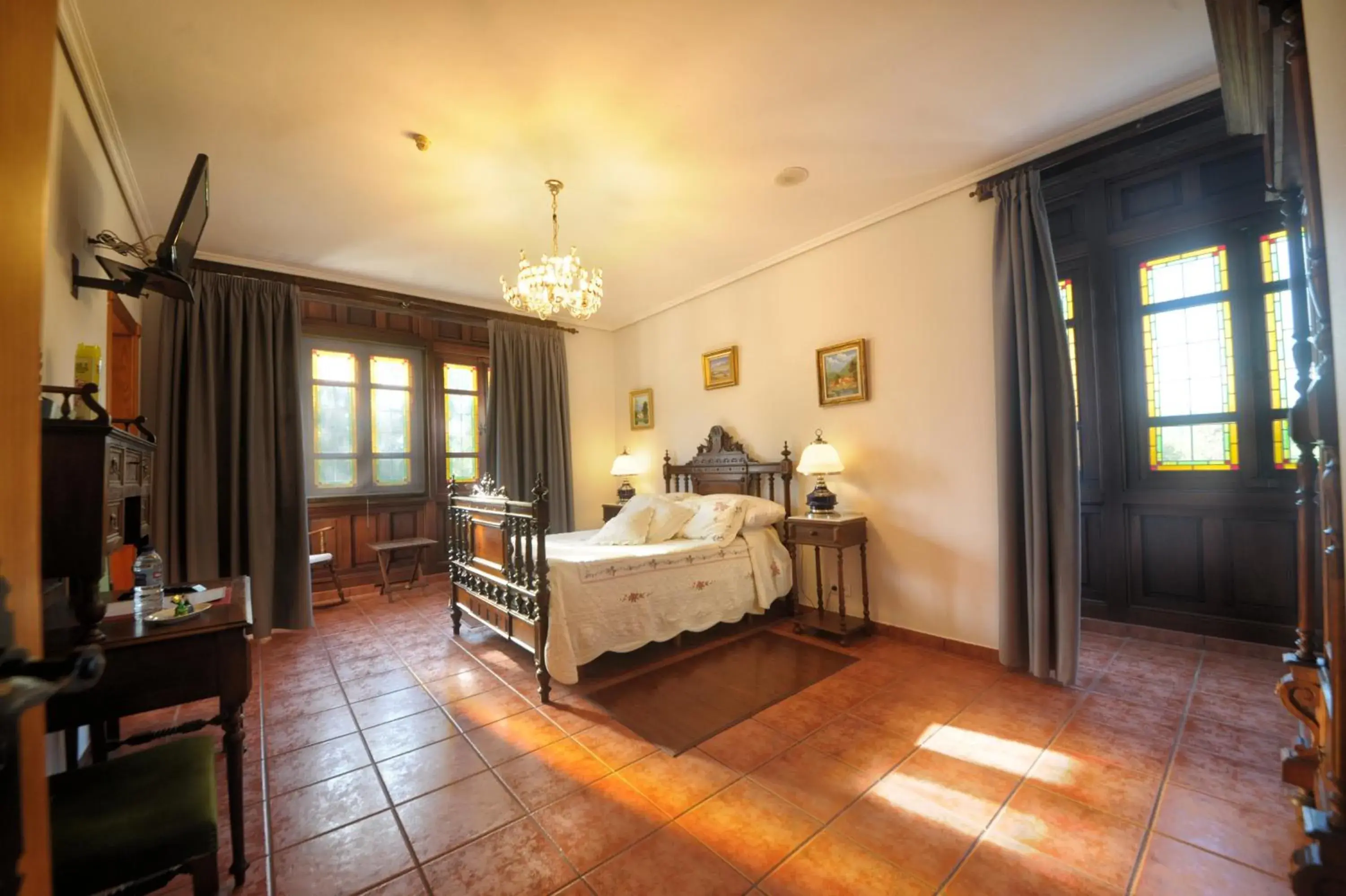 Superior Double Room with Mountain View in Hotel Mar de Queo Superior Double Room with Mountain View in Hotel Mar de Queo
