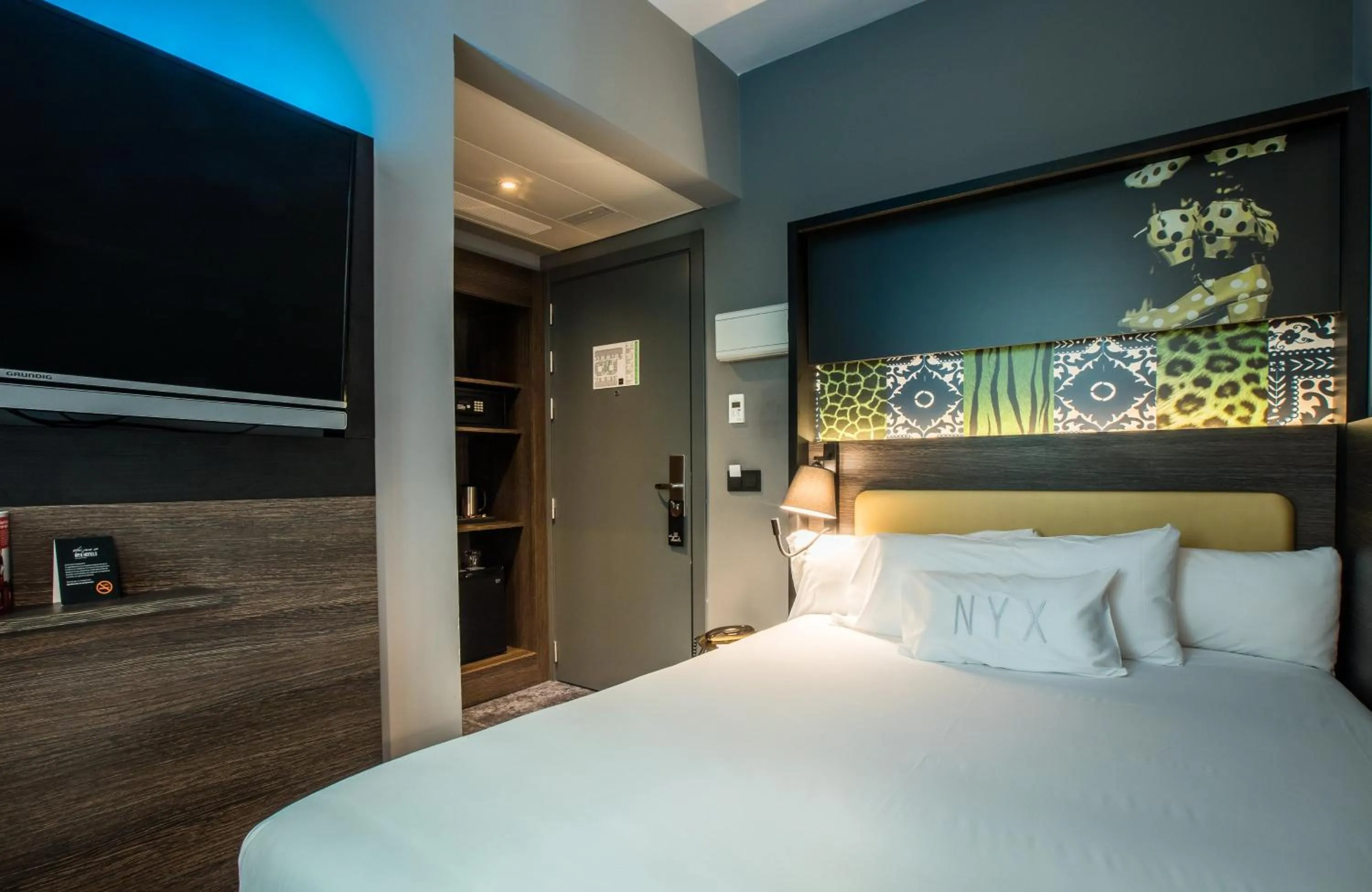 Photo of the whole room, Bed in NYX Hotel Madrid by Leonardo Hotels