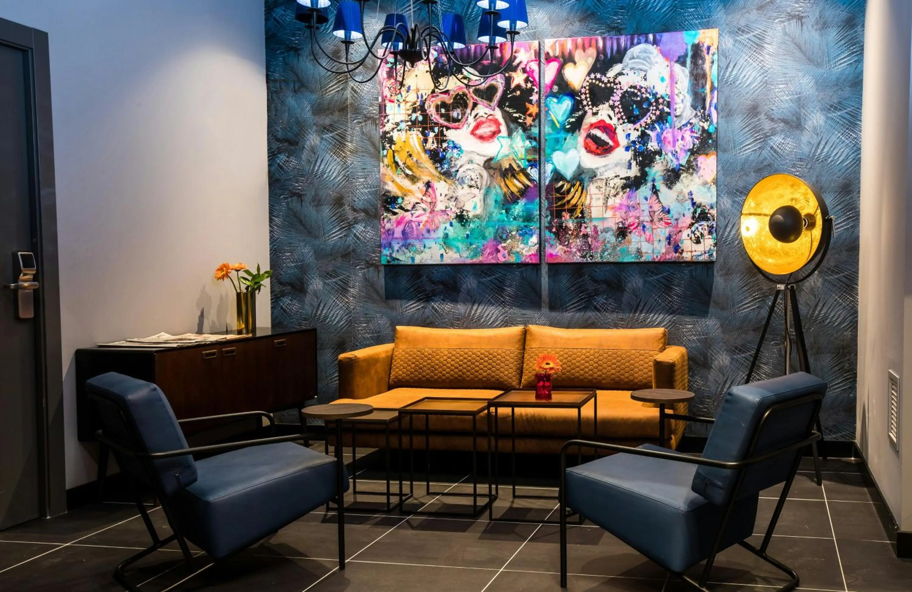 Lobby or reception in NYX Hotel Madrid by Leonardo Hotels