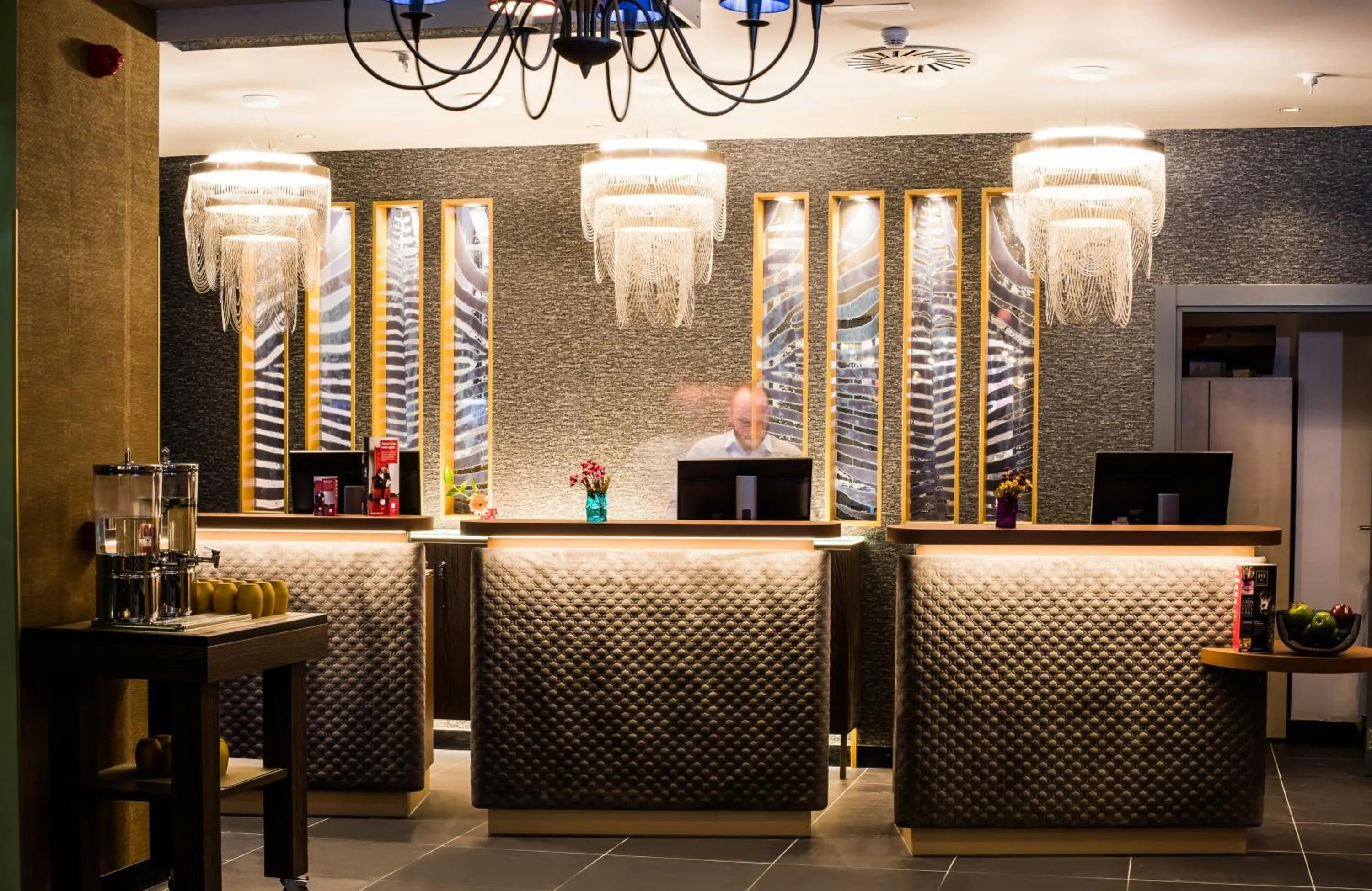 Lobby or reception in NYX Hotel Madrid by Leonardo Hotels