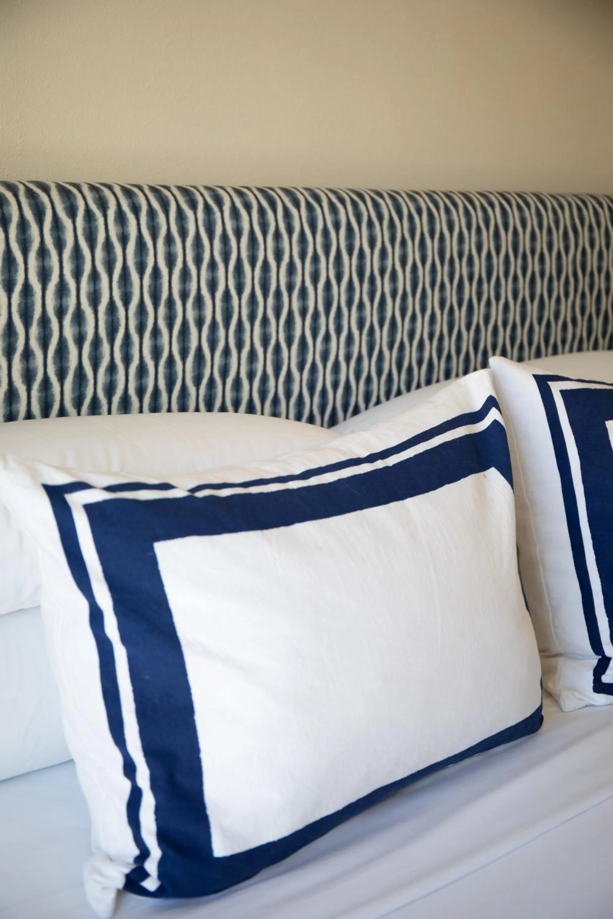 Decorative detail, Bed in Hotel Isabella's Llafranc