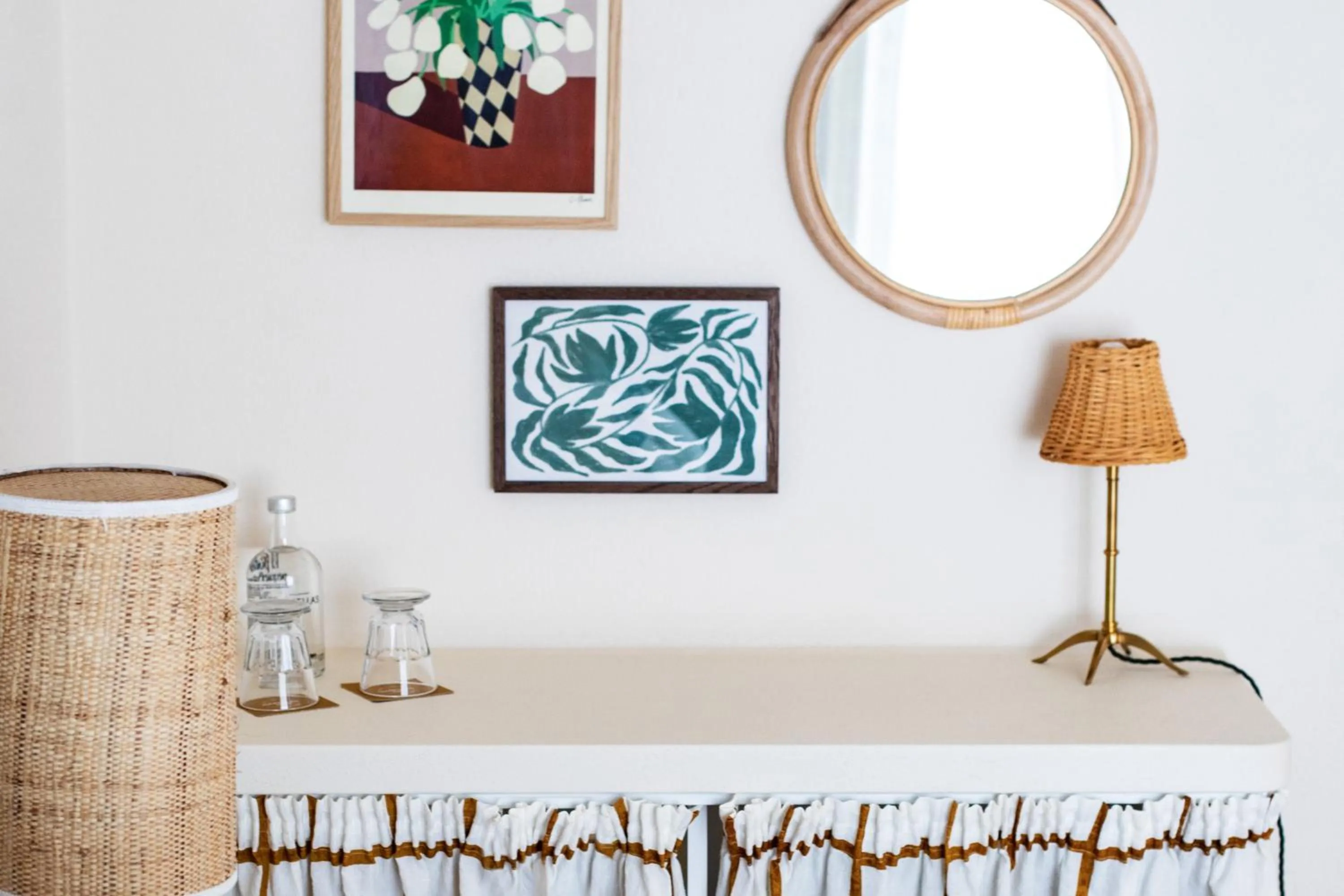 Decorative detail in Hotel Isabella's Llafranc