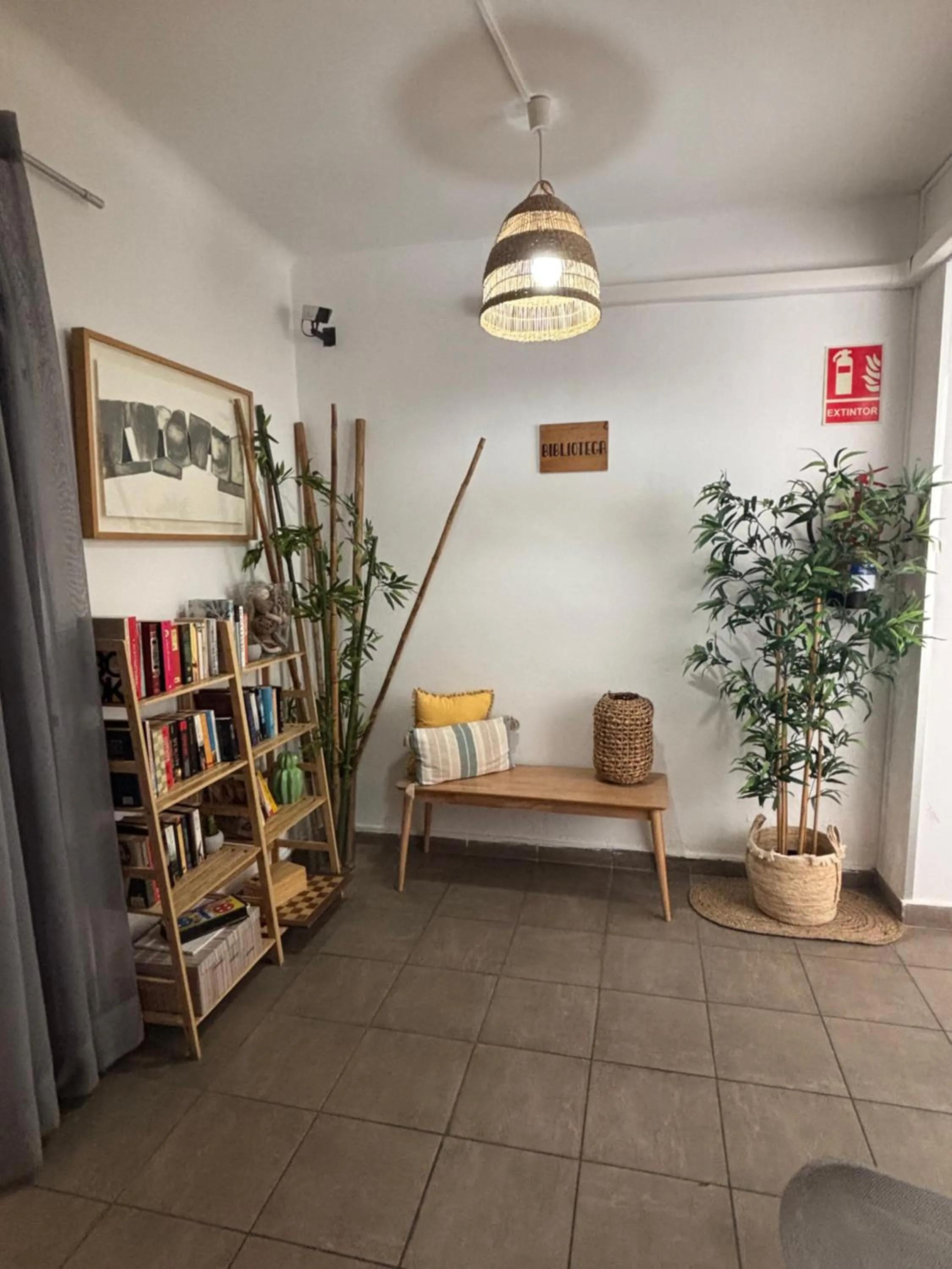 Library in Hotel Teide