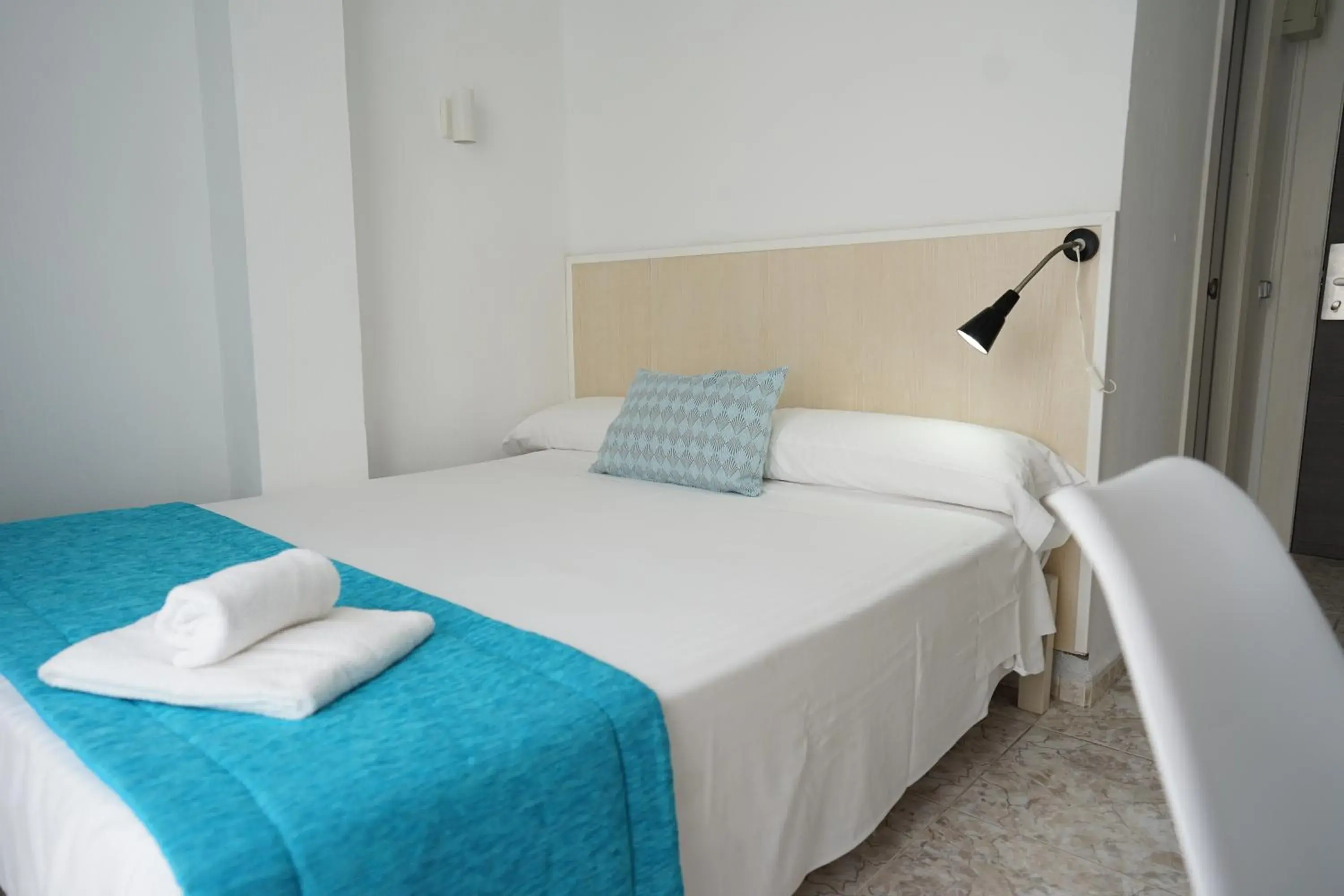 Single Room with Balcony in Hotel Teide Single Room with Balcony in Hotel Teide