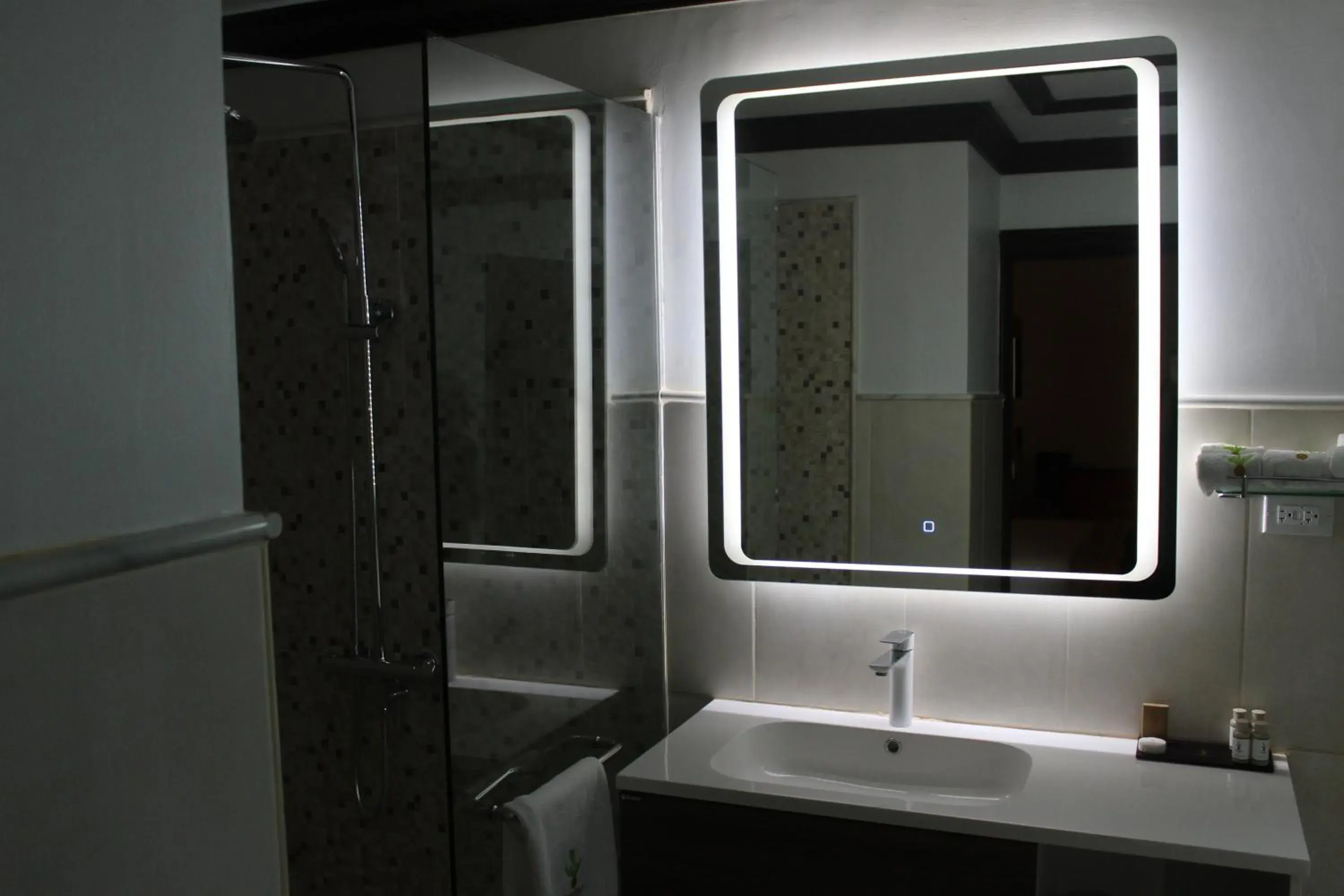 King Room in Sago Palm Hotel King Room in Sago Palm Hotel