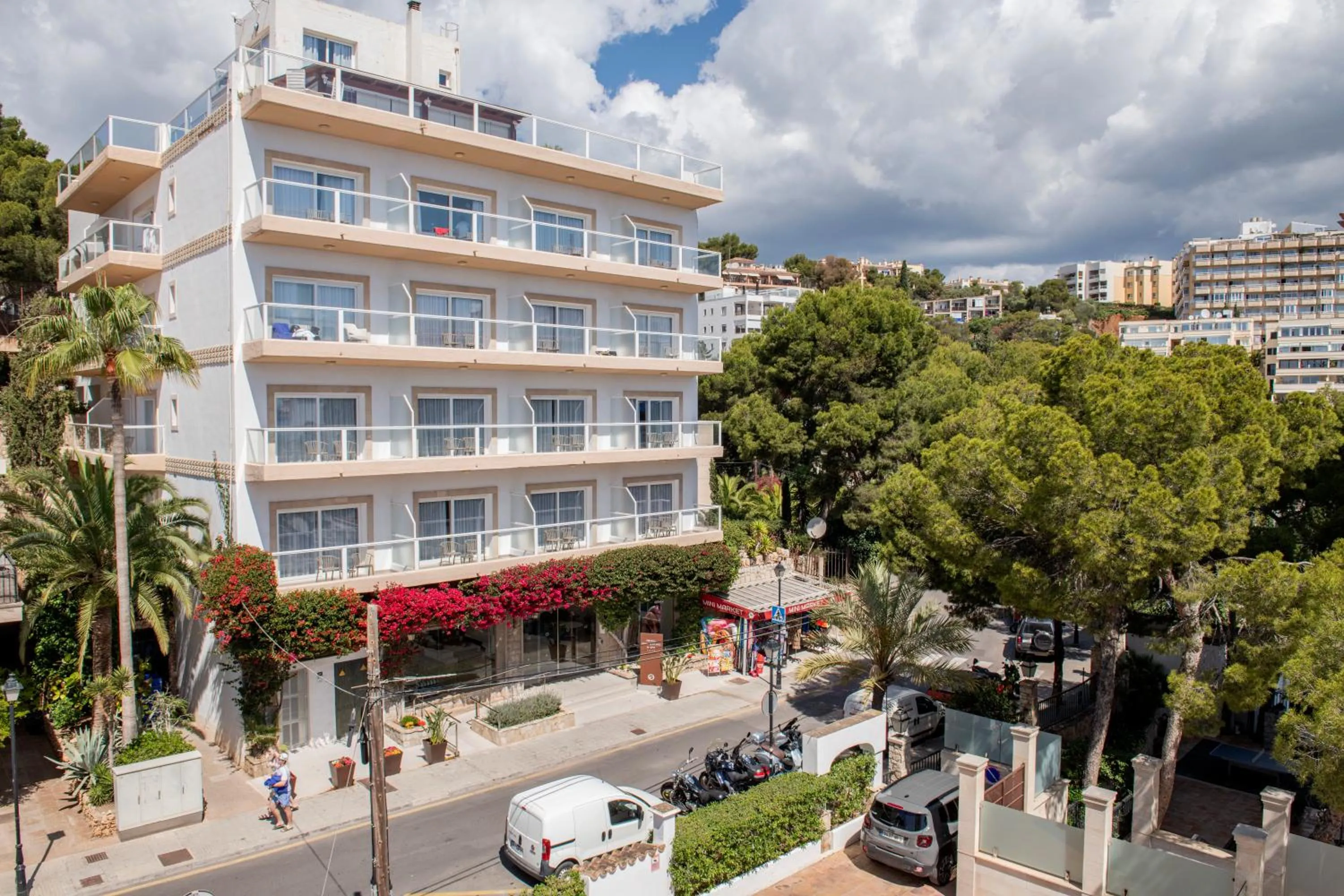 Property building in Hotel ROC Illetas & SPA