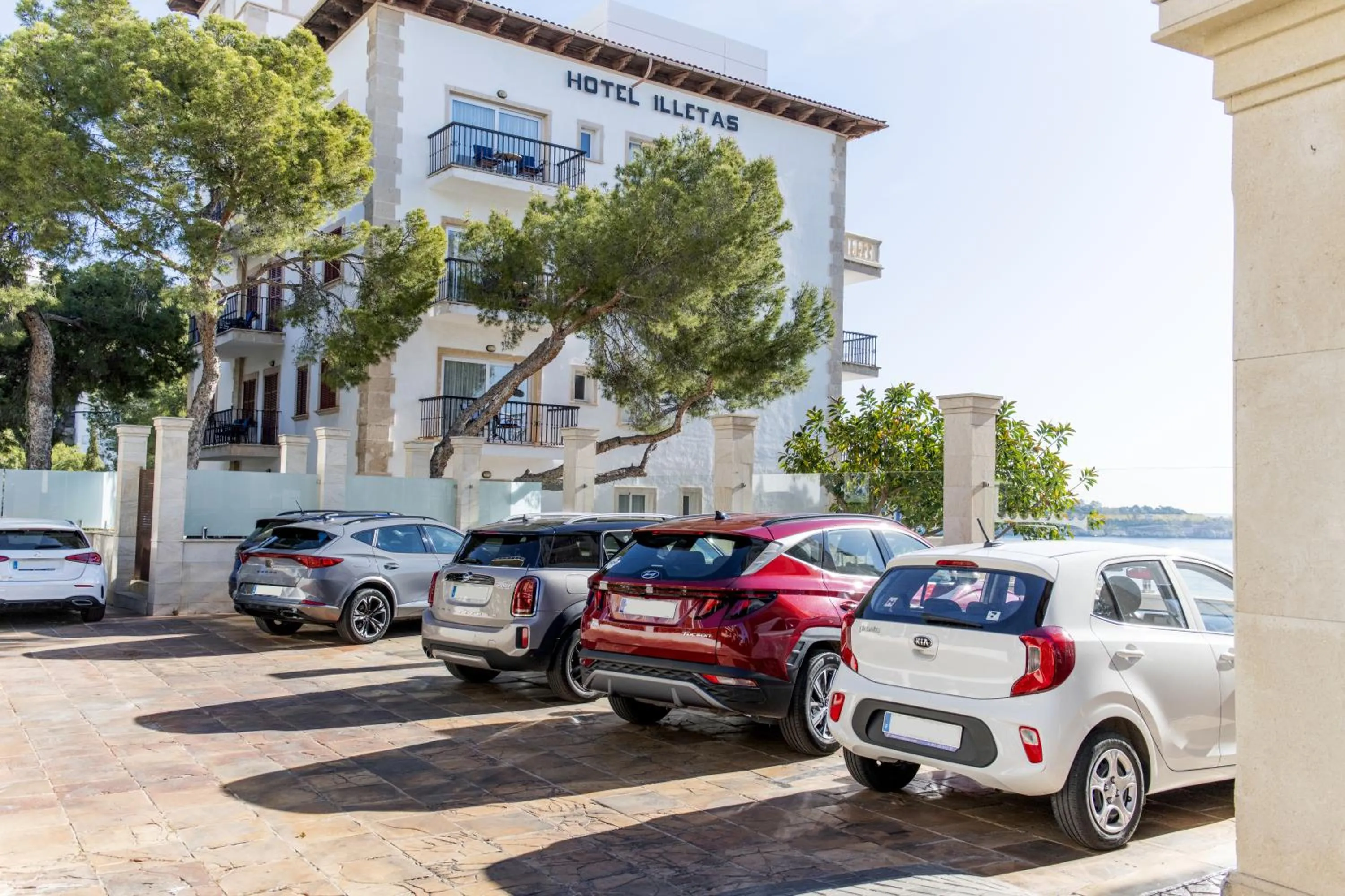 Parking in Hotel ROC Illetas & SPA