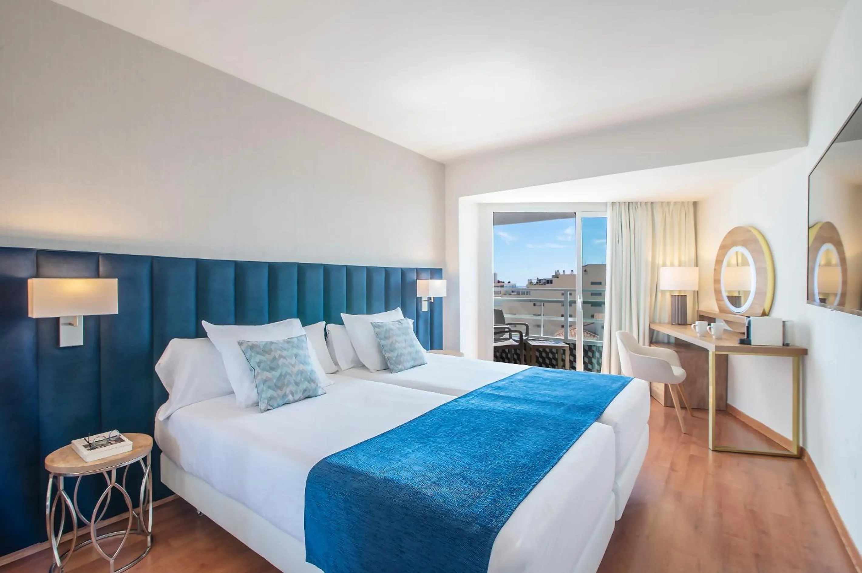 Bed in Hotel Costa Málaga - Adults Recommended - by Pierre & Vacances