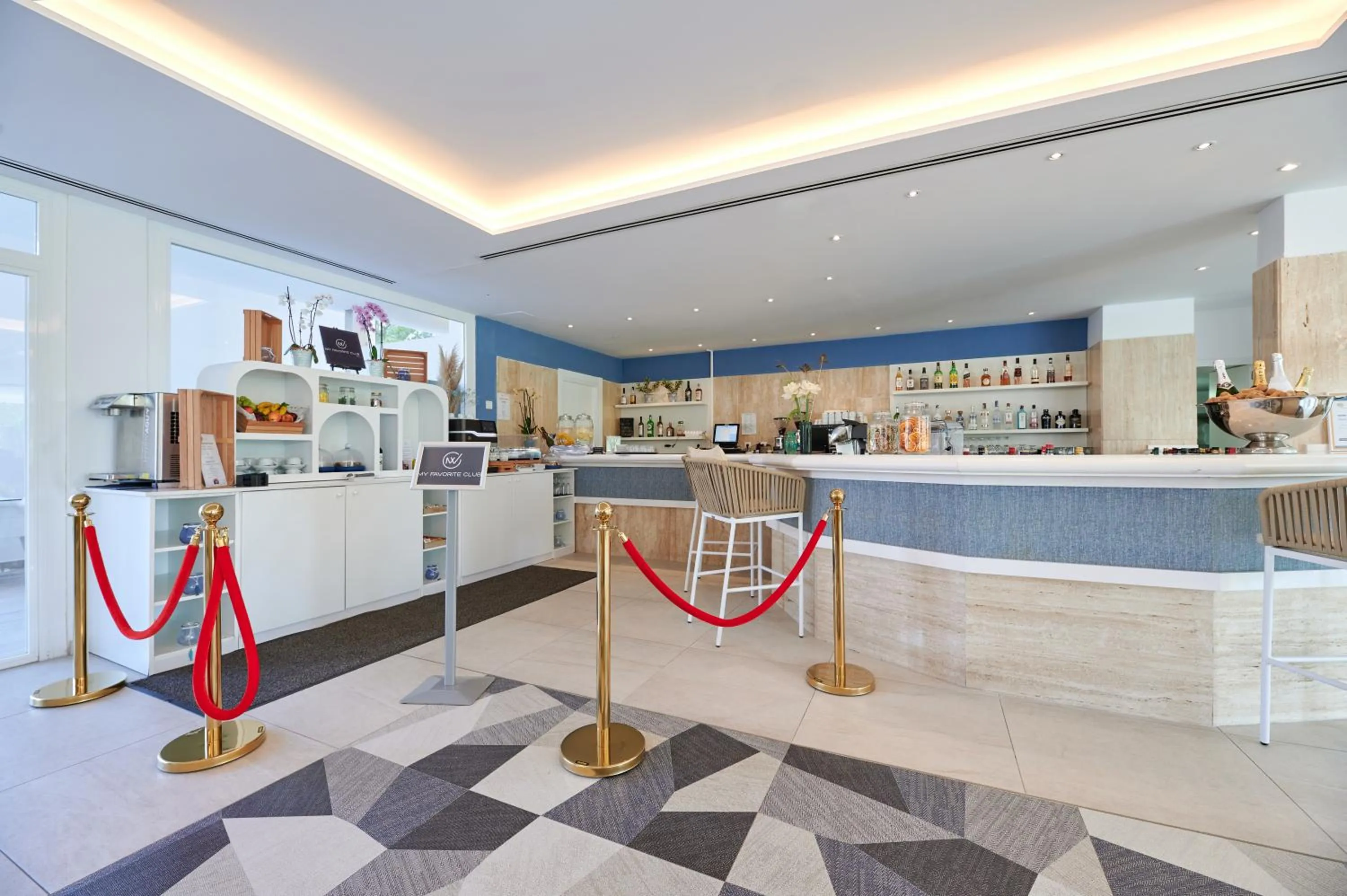 Lounge or bar in AluaSoul Carolina - Adults Only