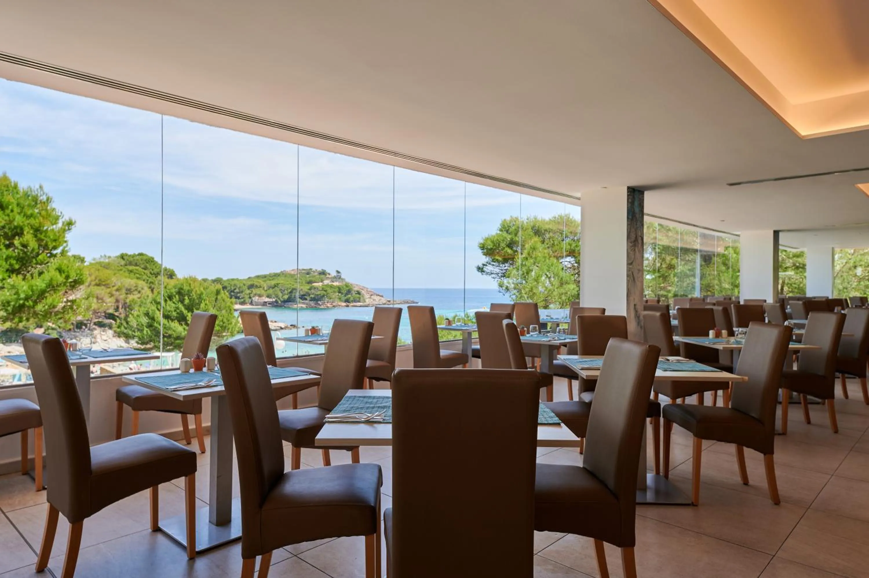 Restaurant/places to eat in AluaSoul Carolina - Adults Only