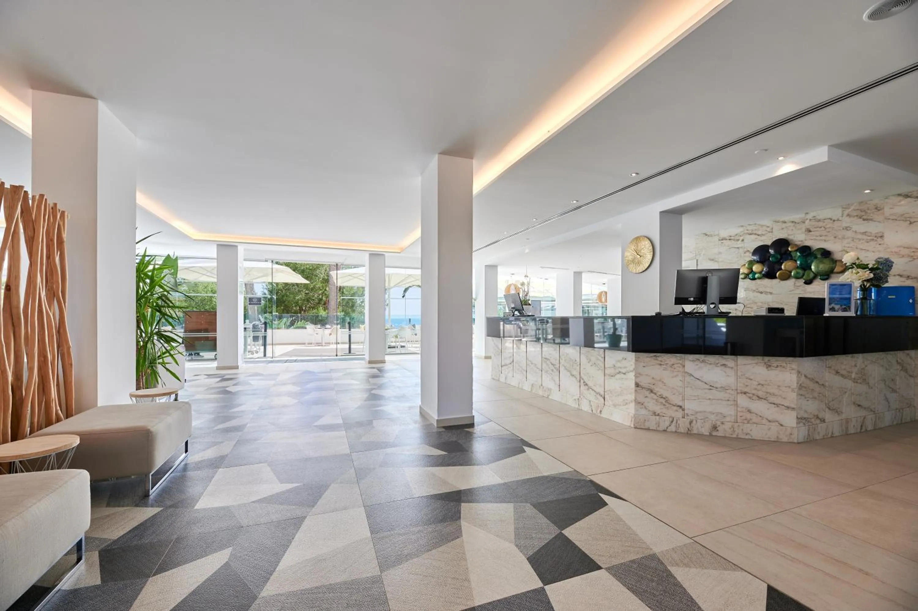 Lobby or reception in AluaSoul Carolina - Adults Only