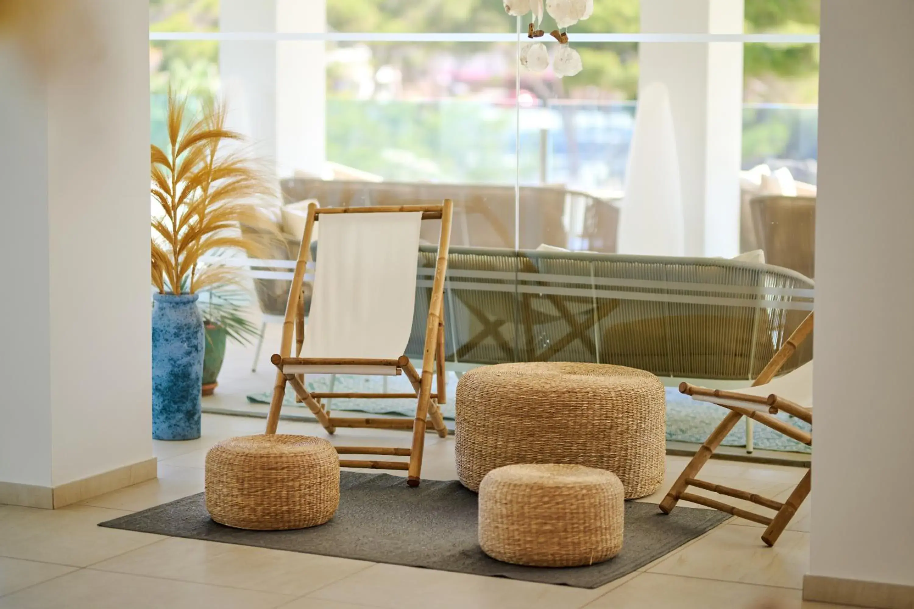 Living room in AluaSoul Carolina - Adults Only Living room in AluaSoul Carolina - Adults Only