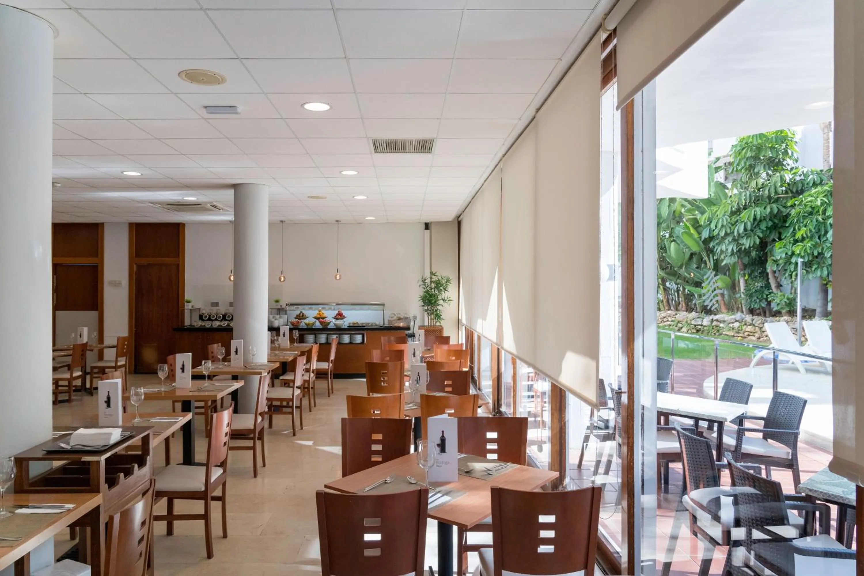 Restaurant/places to eat in Aluasun Lago Rojo - Adults recommended