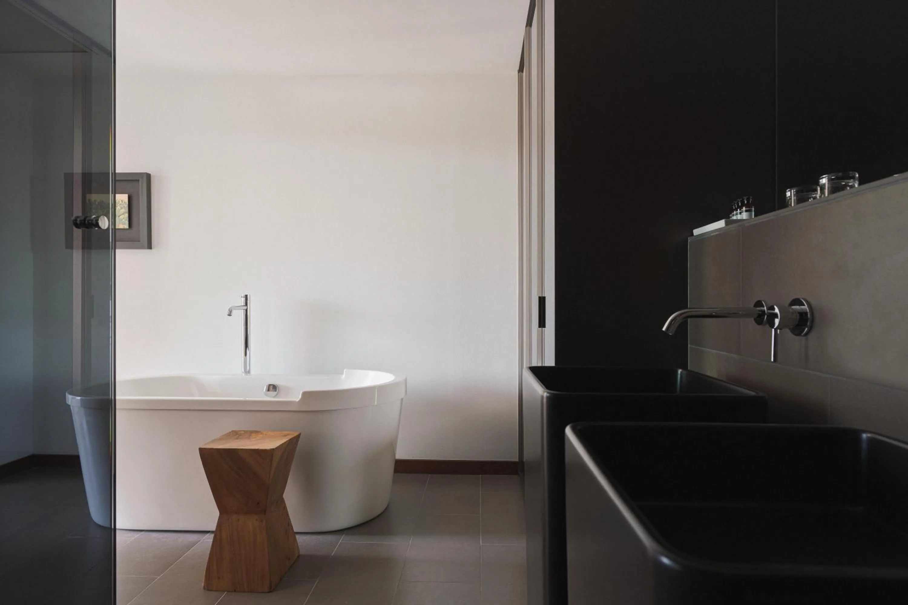 Toilet in Salobre Hotel Resort & Serenity