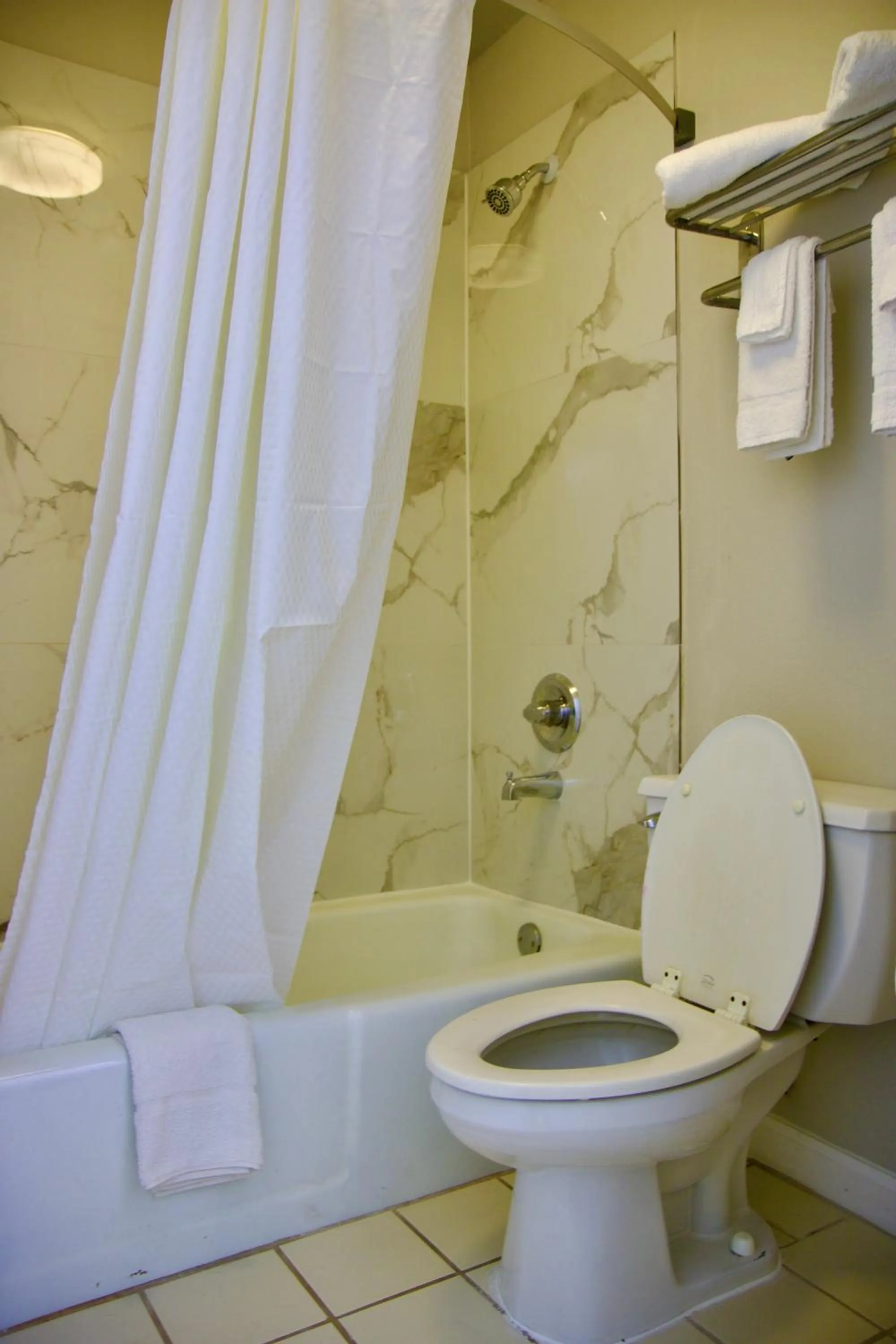 Heritage Inn and Suites