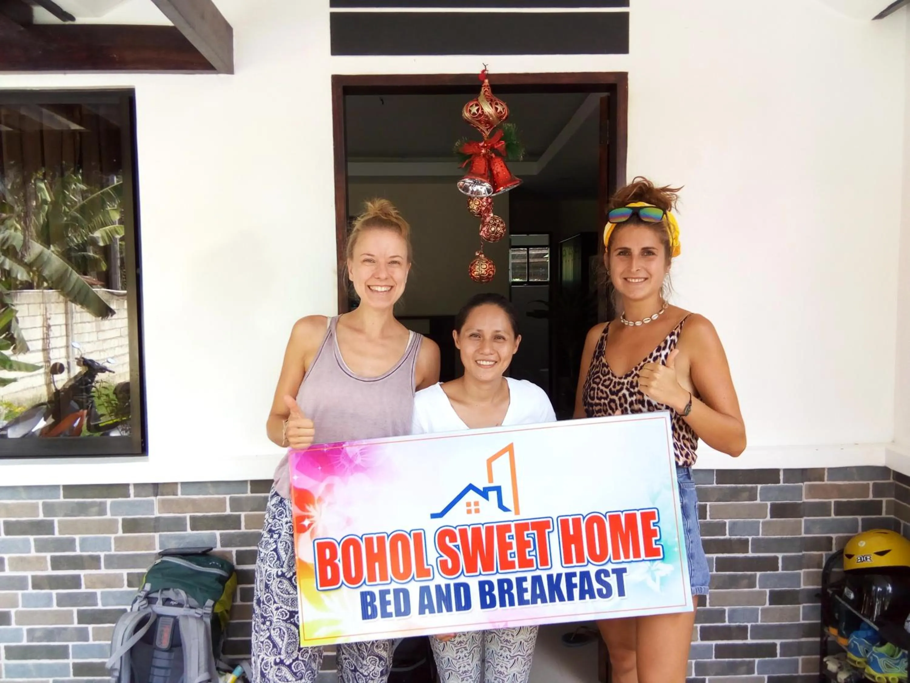 group of guests in Bohol Sweet Home