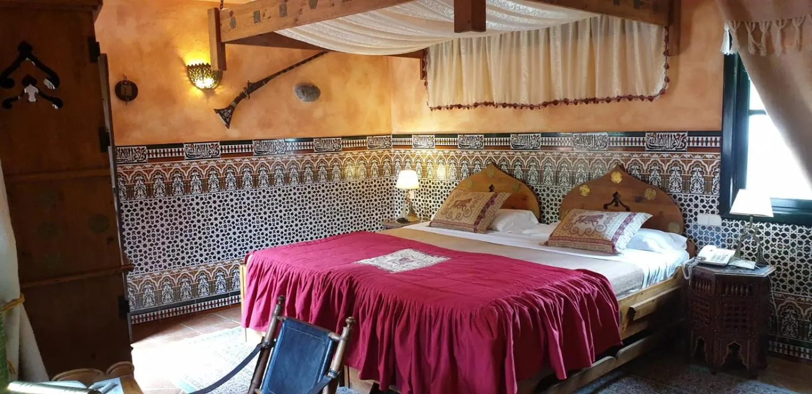 Bed in Hotel Amanhavis