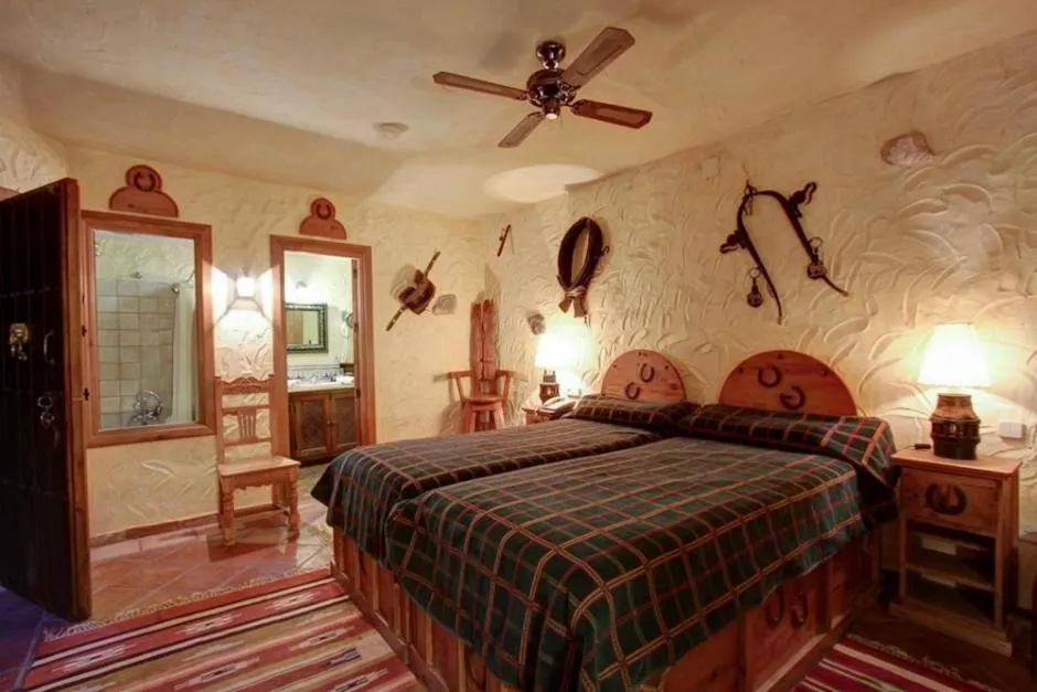 Bed in Hotel Amanhavis