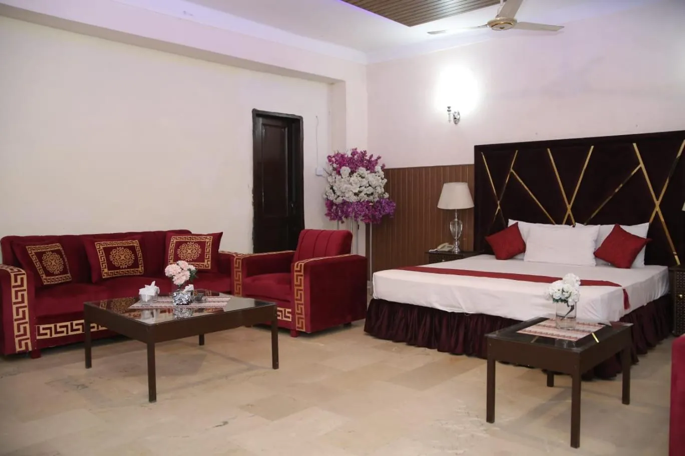 Photo of the whole room, Bed in Green View Hotel Liberty