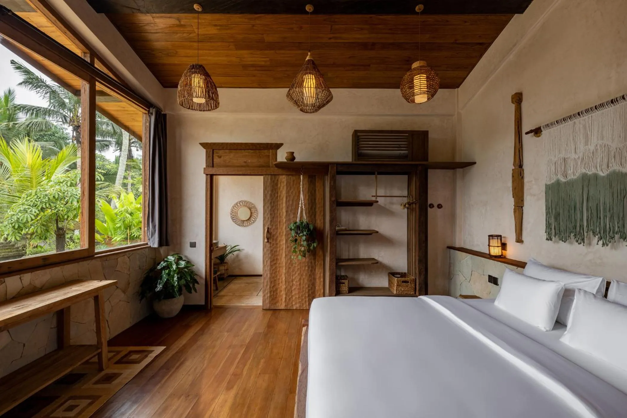 Bed in Casa Pohon Ubud