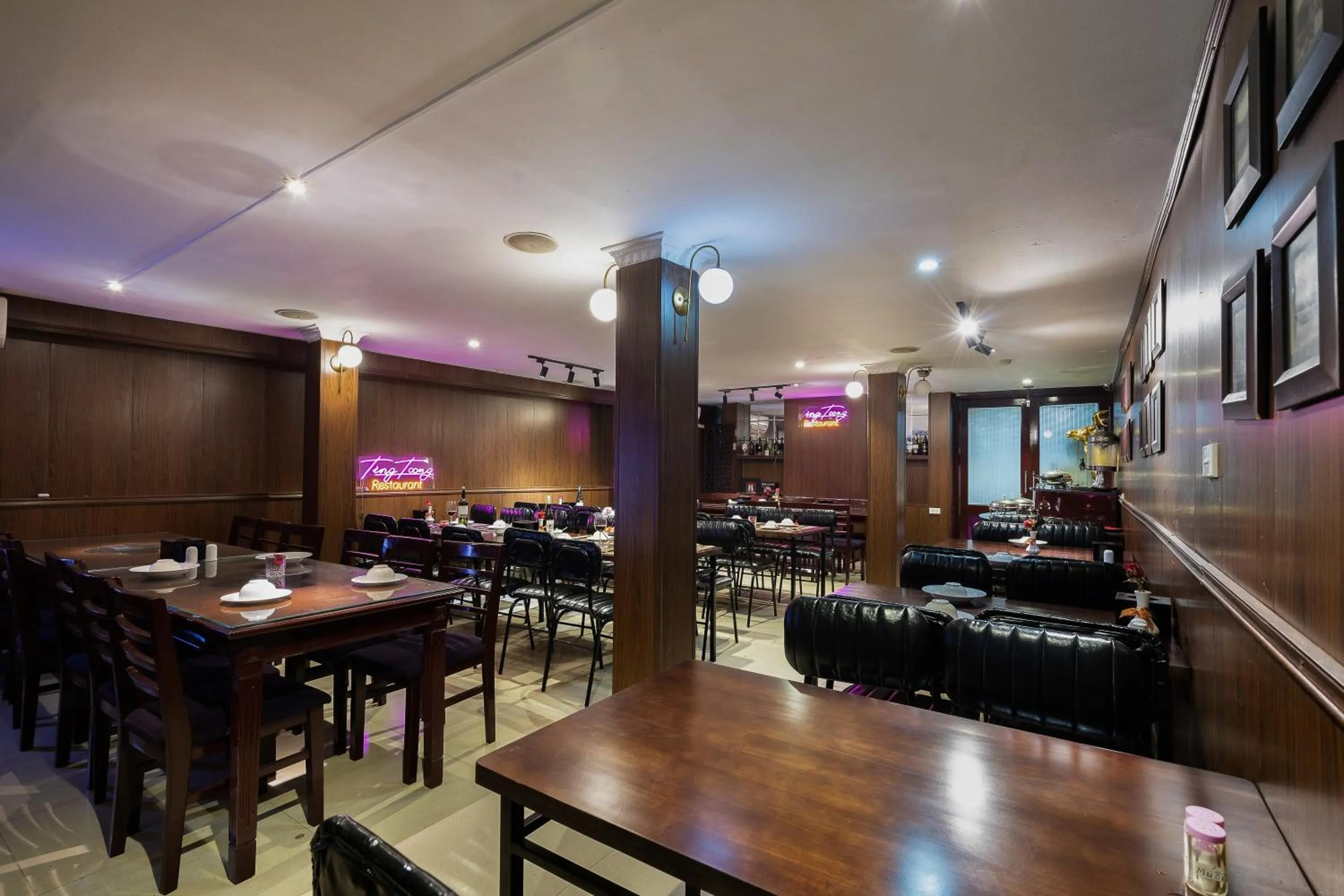 Restaurant/places to eat in Hanoi Memory Premier Hotel & Spa