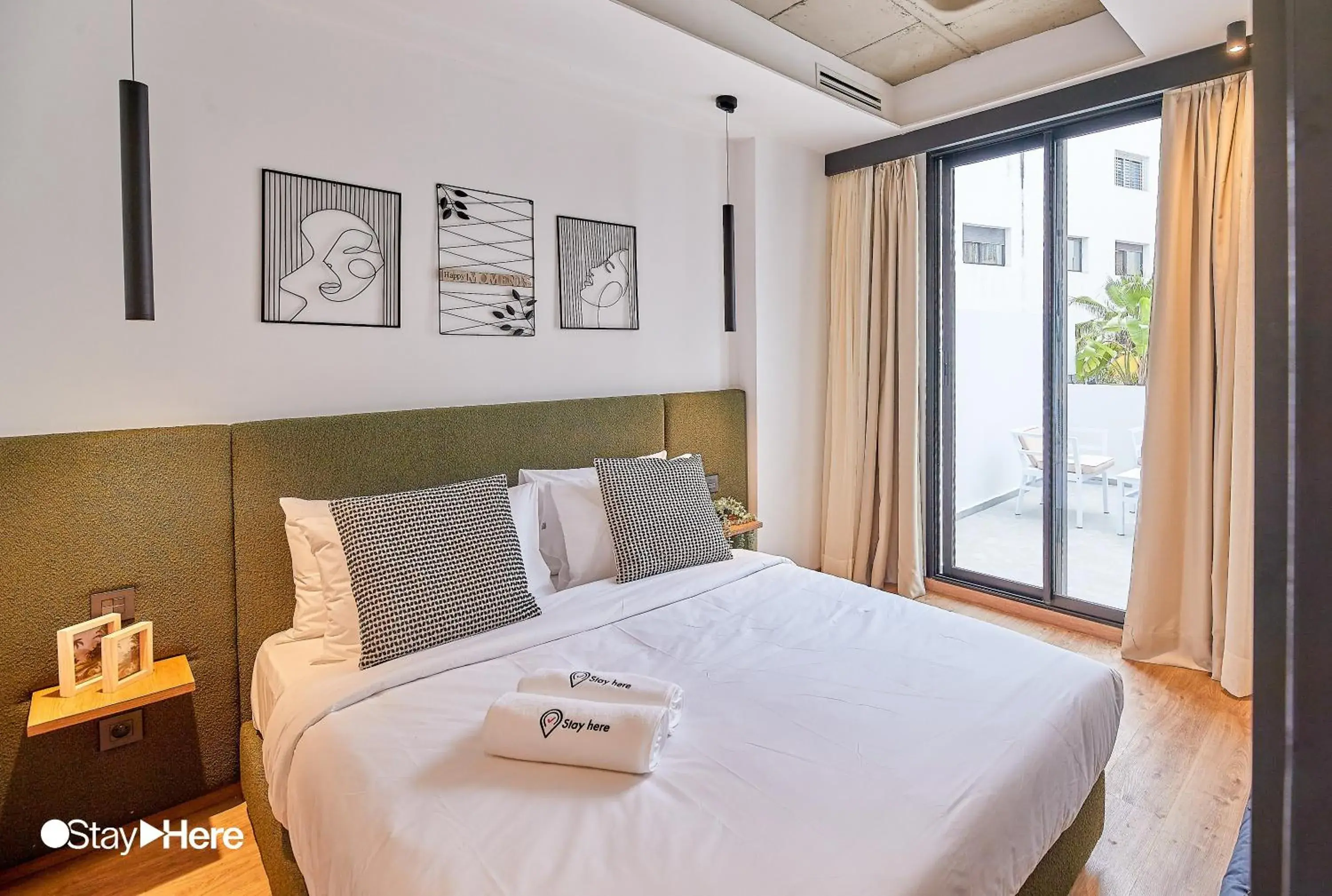 Bed in Stayhere Casablanca - Gauthier 1 - Modern Residence Bed in Stayhere Casablanca - Gauthier 1 - Modern Residence