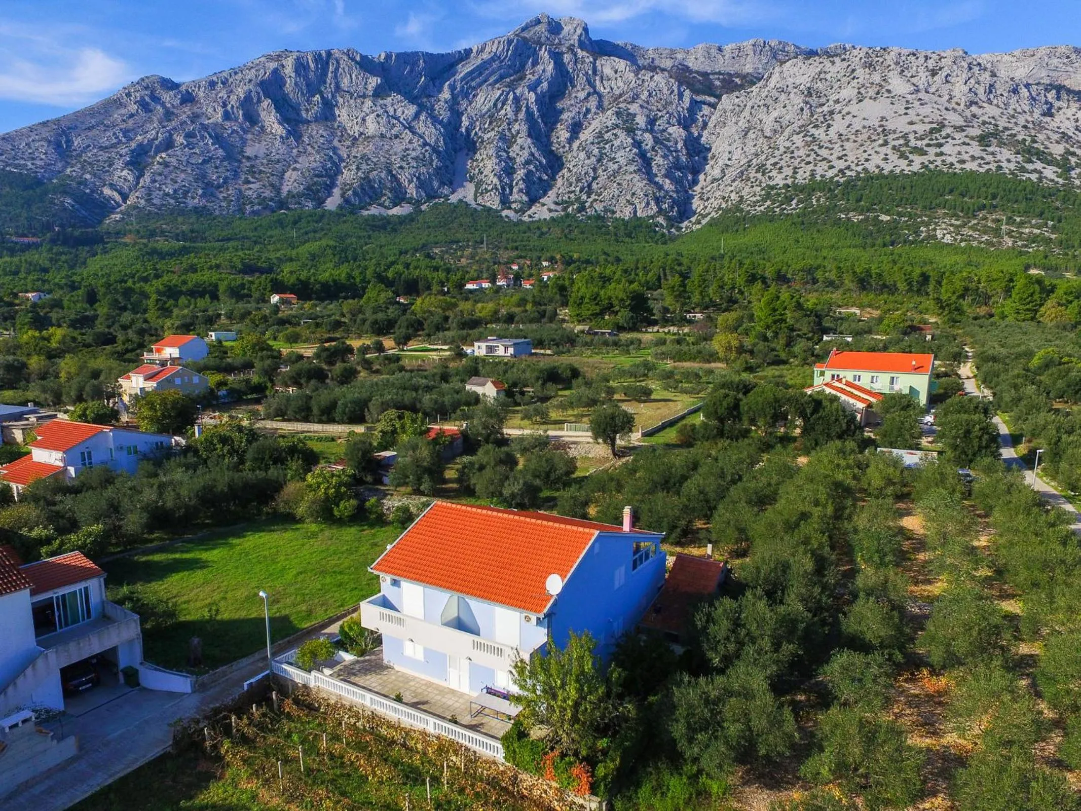 Property building in Apartments Ivana